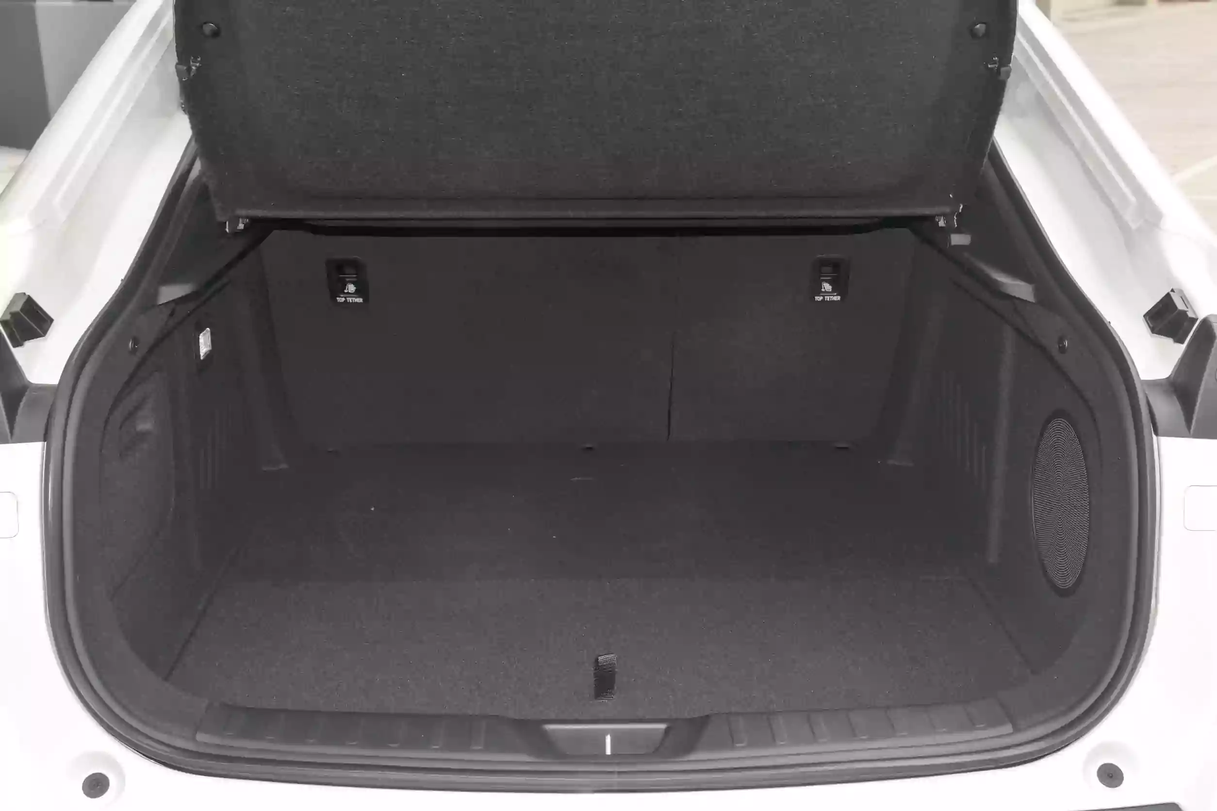 Changan DEEPAL SL03 2023 EV space-4