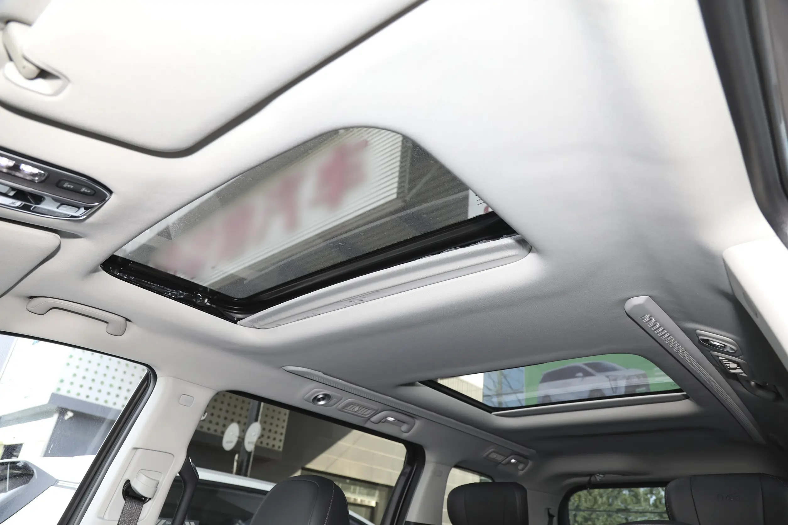 GAC Trumpchi M8 2024 space-3