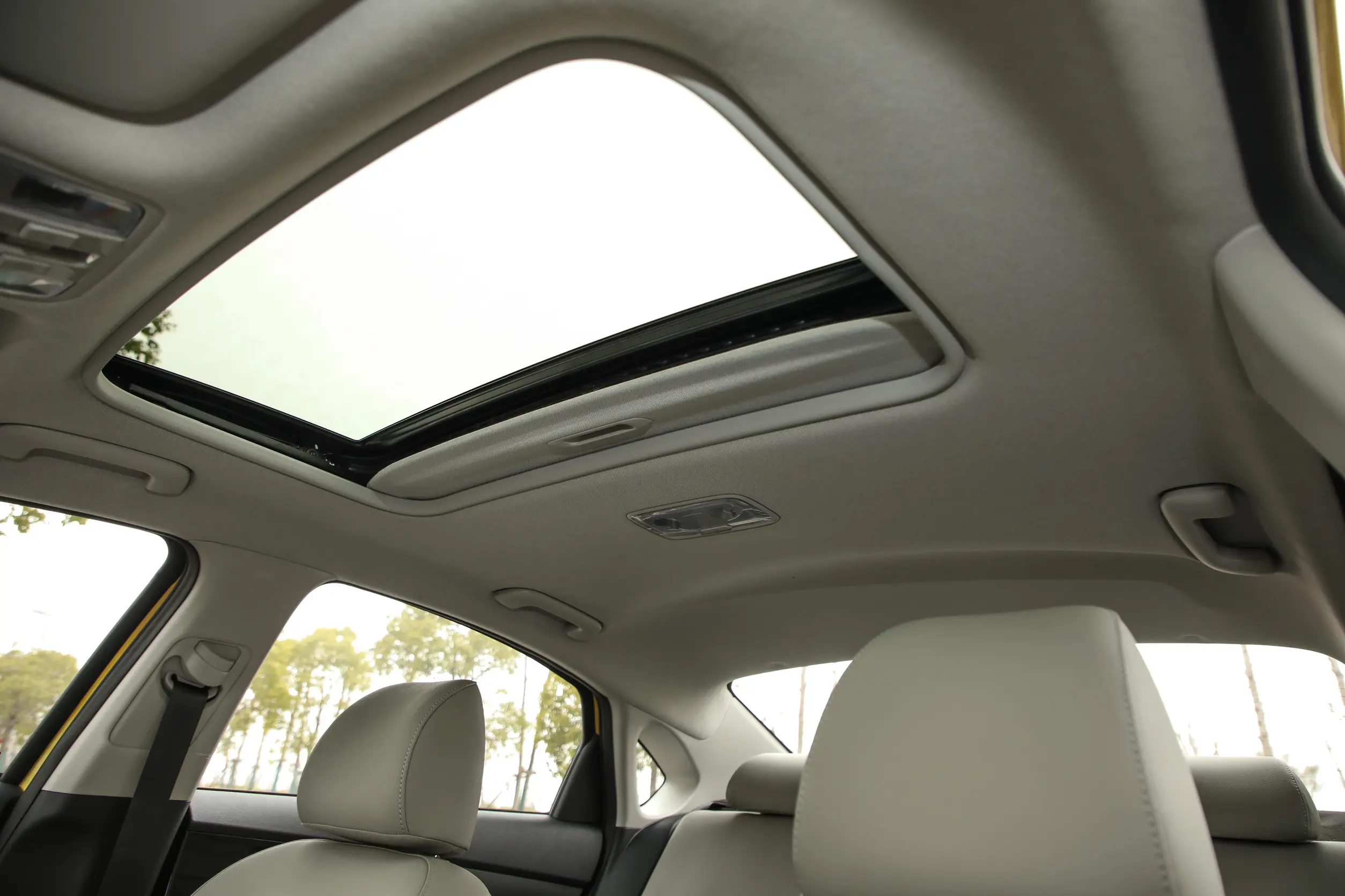 Kia K3 2023 space-3