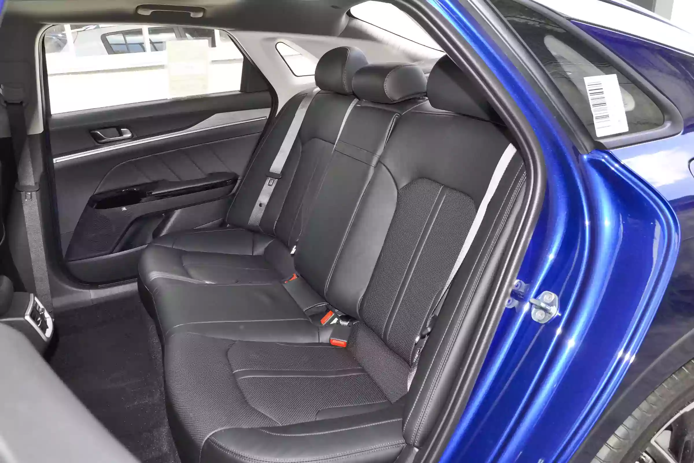 Kia K5 2021 space-2