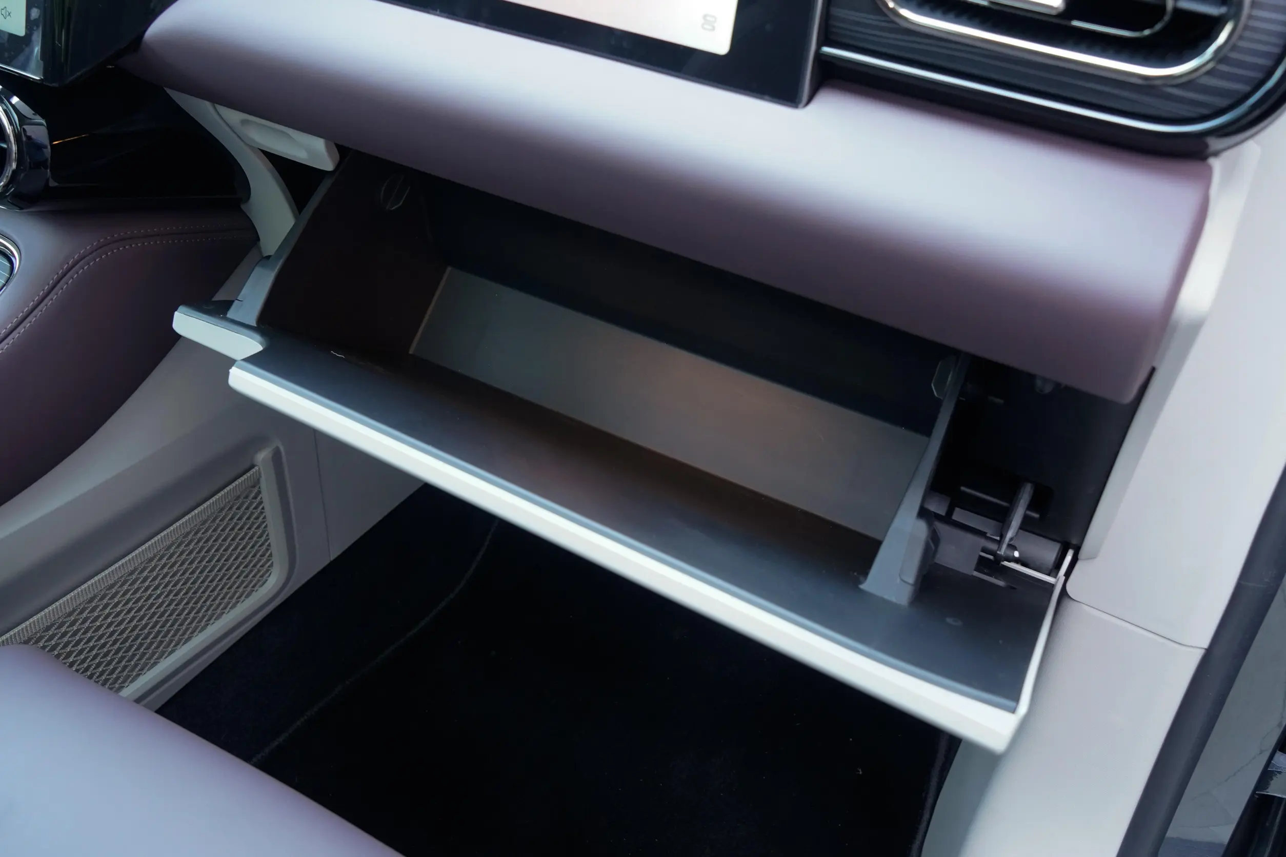 Leapmotor C11 2023 interior-4