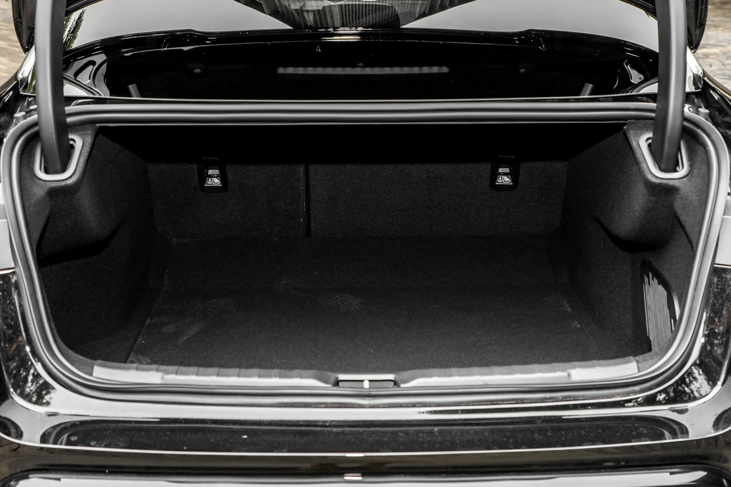 Lynk & Co 03 2023 space-3