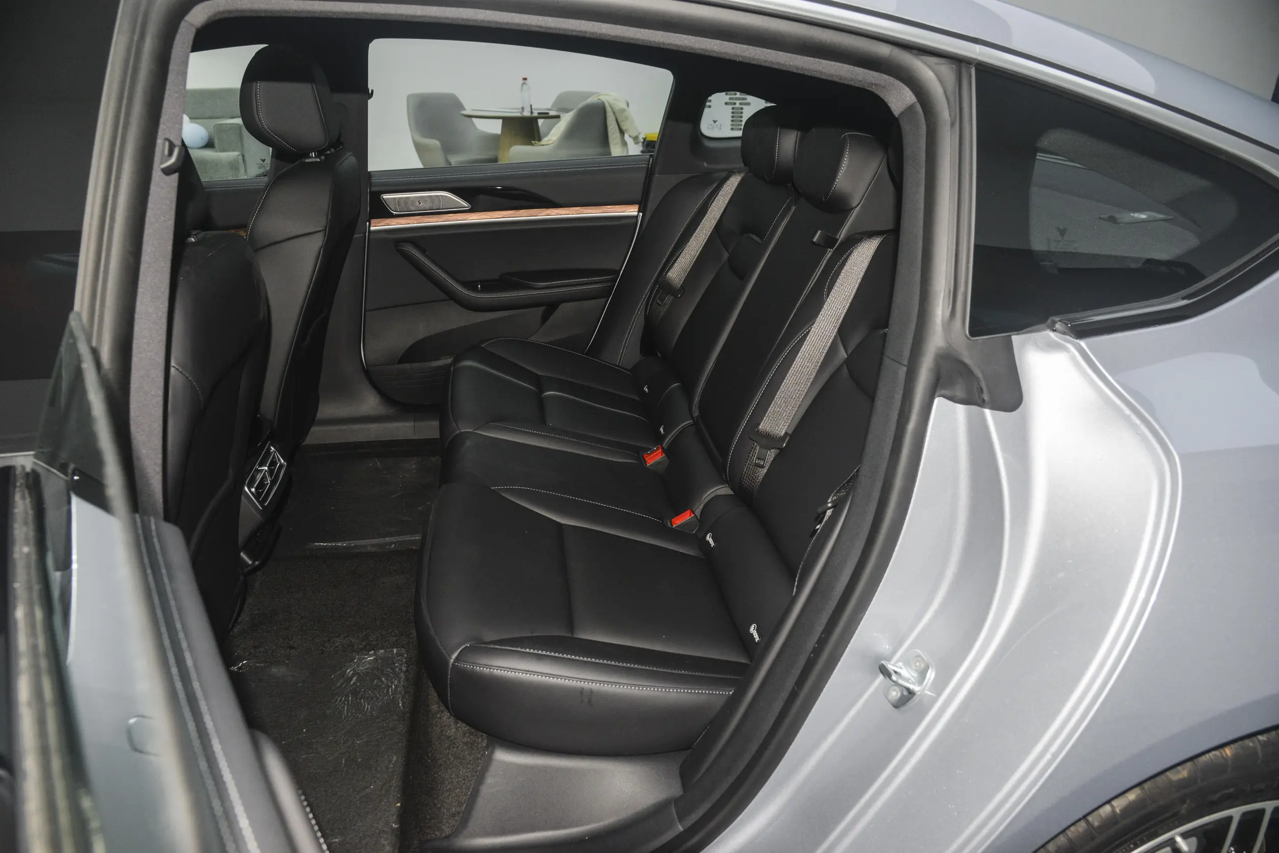 Neta S 2024 space-2