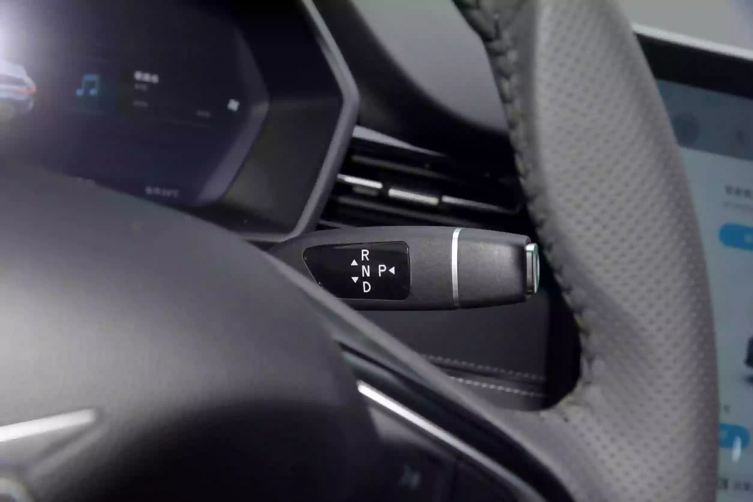 Xpeng G3 2022 interior-3