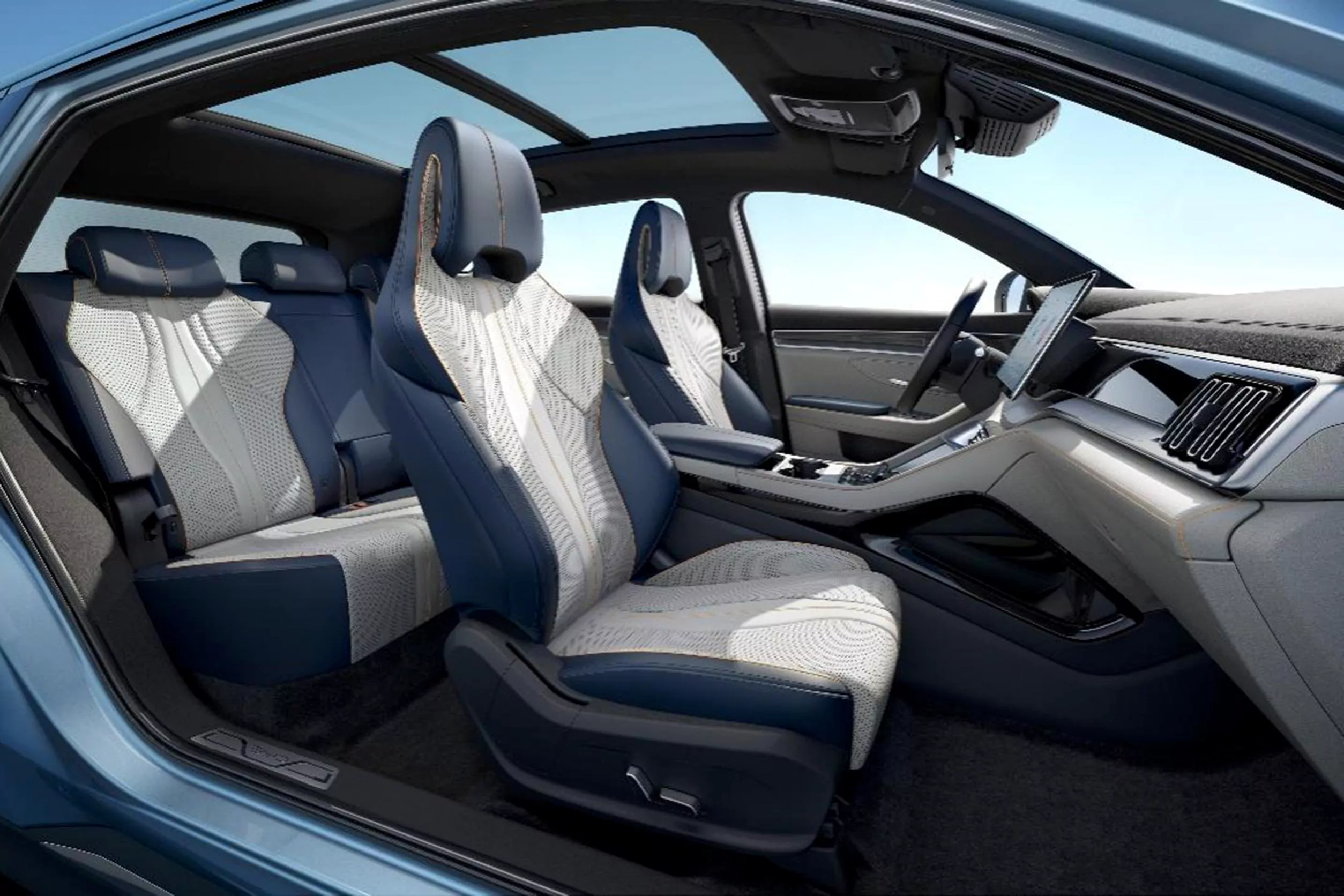 BYD Song Plus DM-i Seat Space