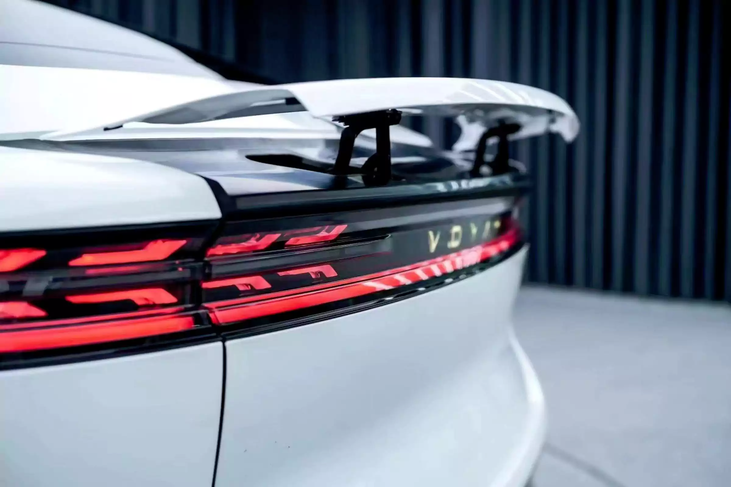 Voyah Passion rear wing
