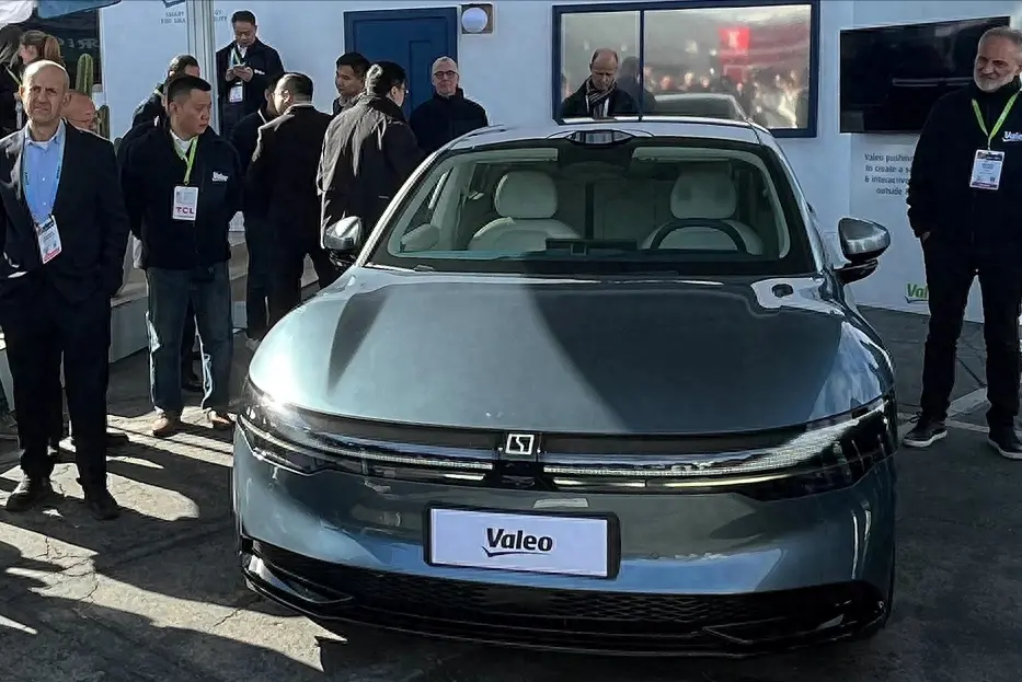 Zeekr 007 at CES