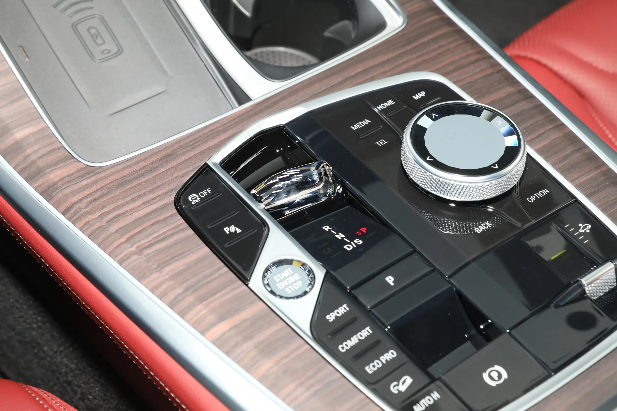 BMW X5 2023 interior-3