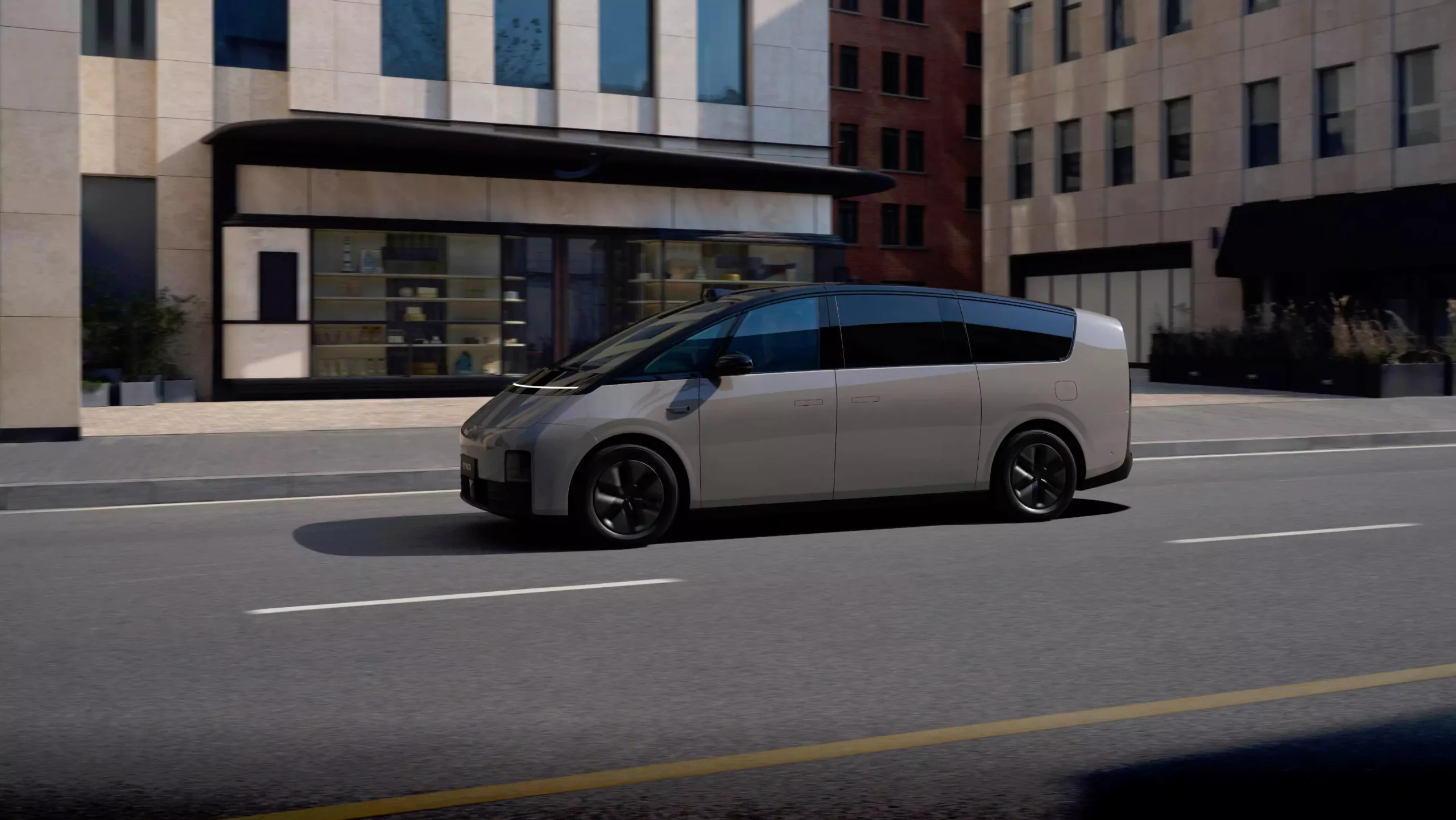 Li Auto MEGA on road