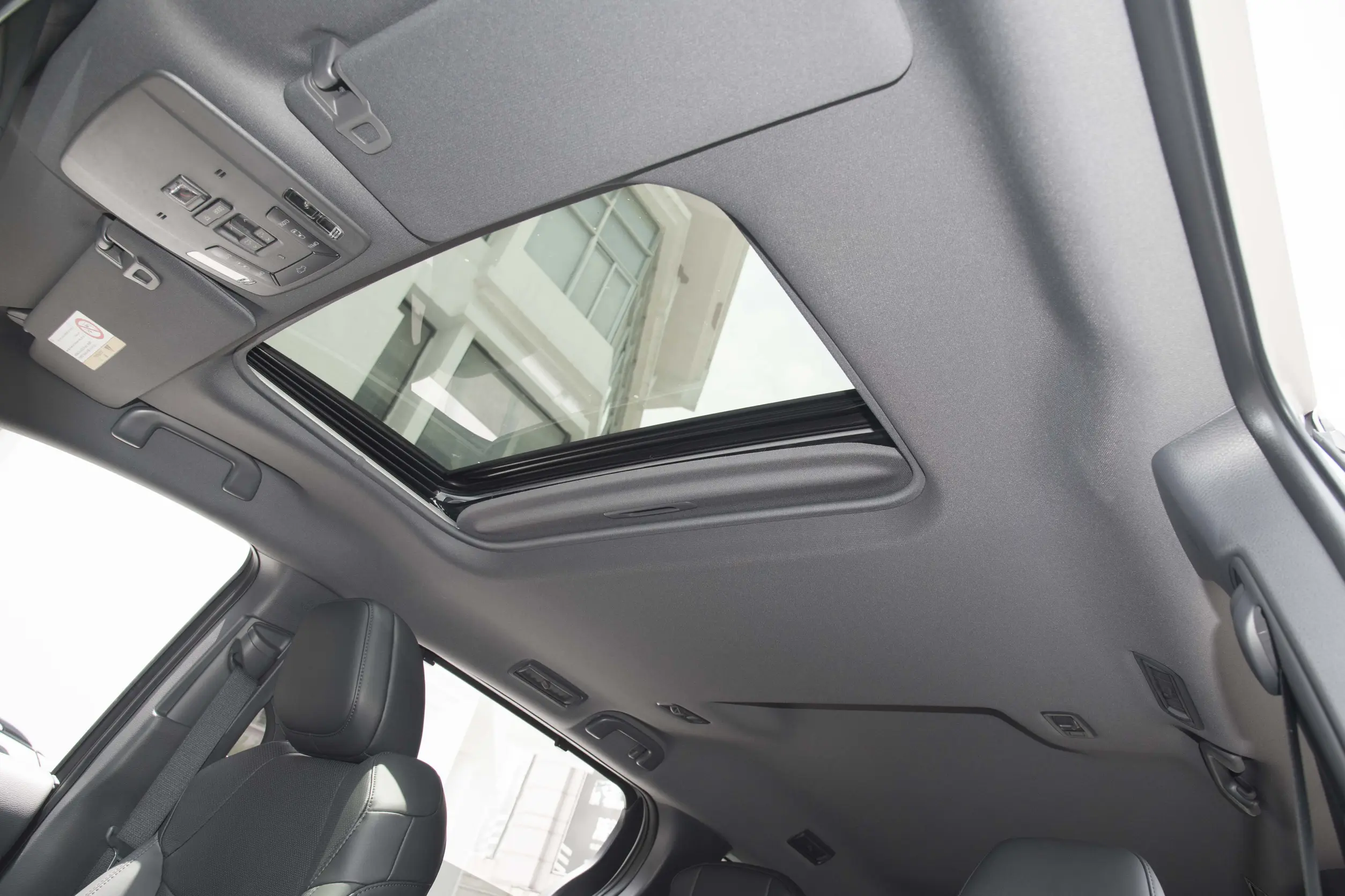 Toyota Sienna 2024 space-3