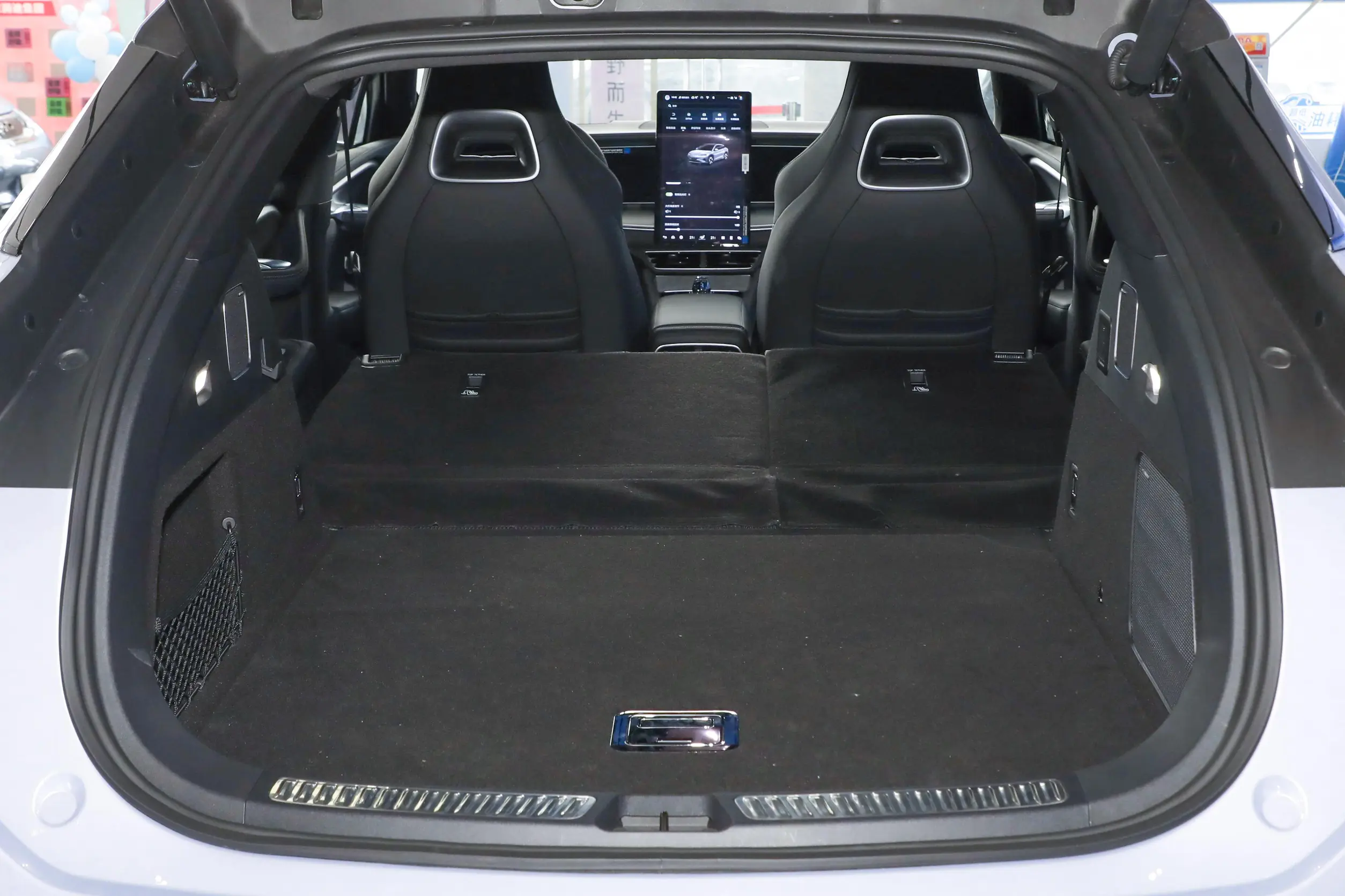 BYD Sea Lion 07 EV 2024 space-4