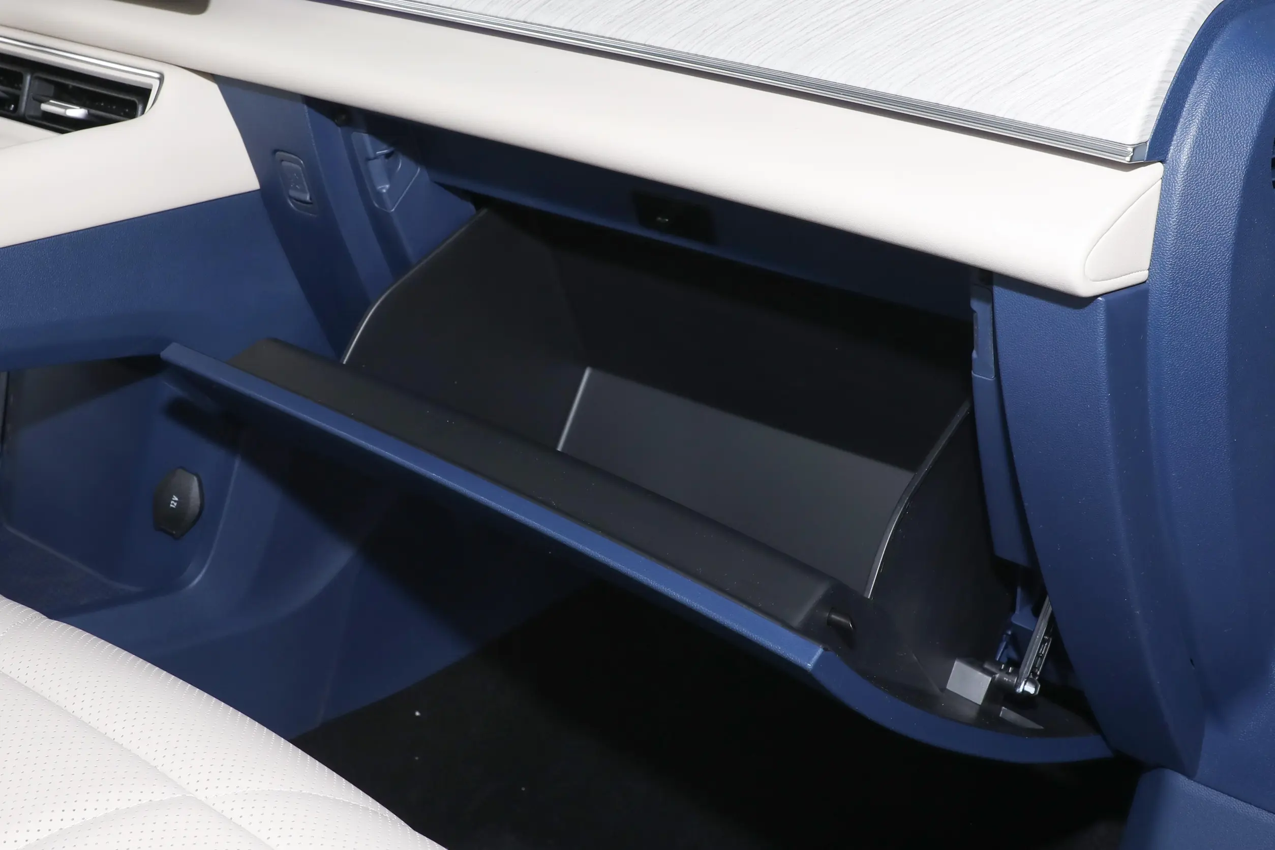 Chery Fulwin T9 2024 interior-4