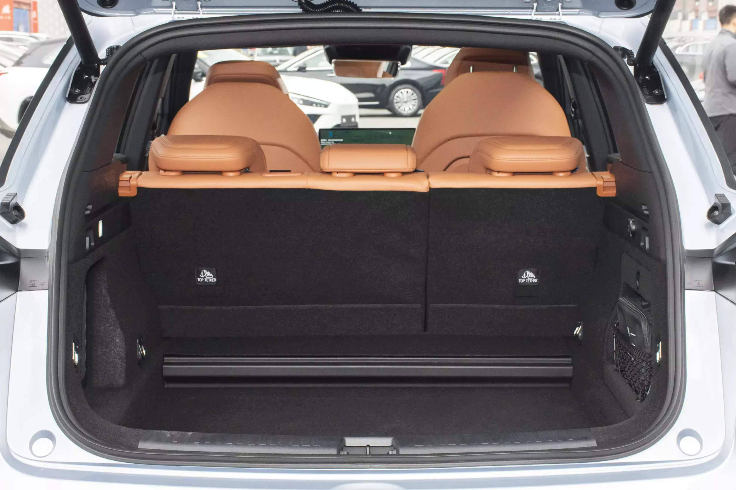 Neta L 2024 space-4