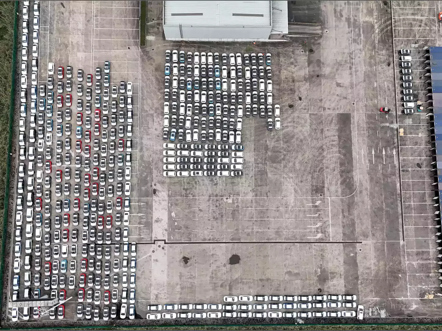 New Cars Warehouses -1