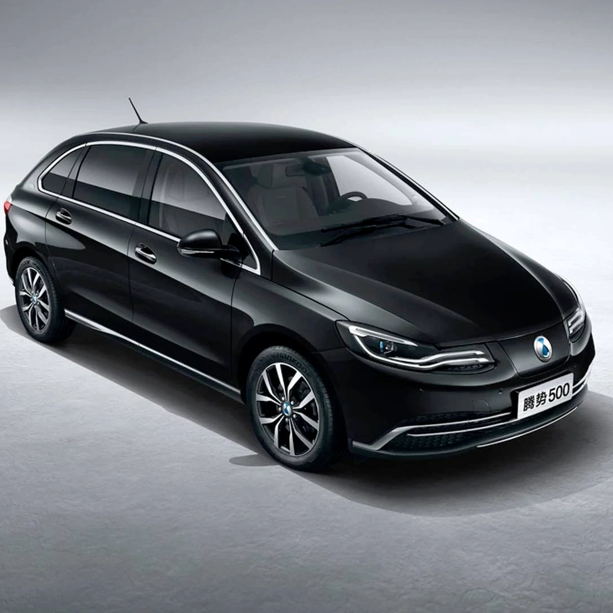 The Denza EV 500