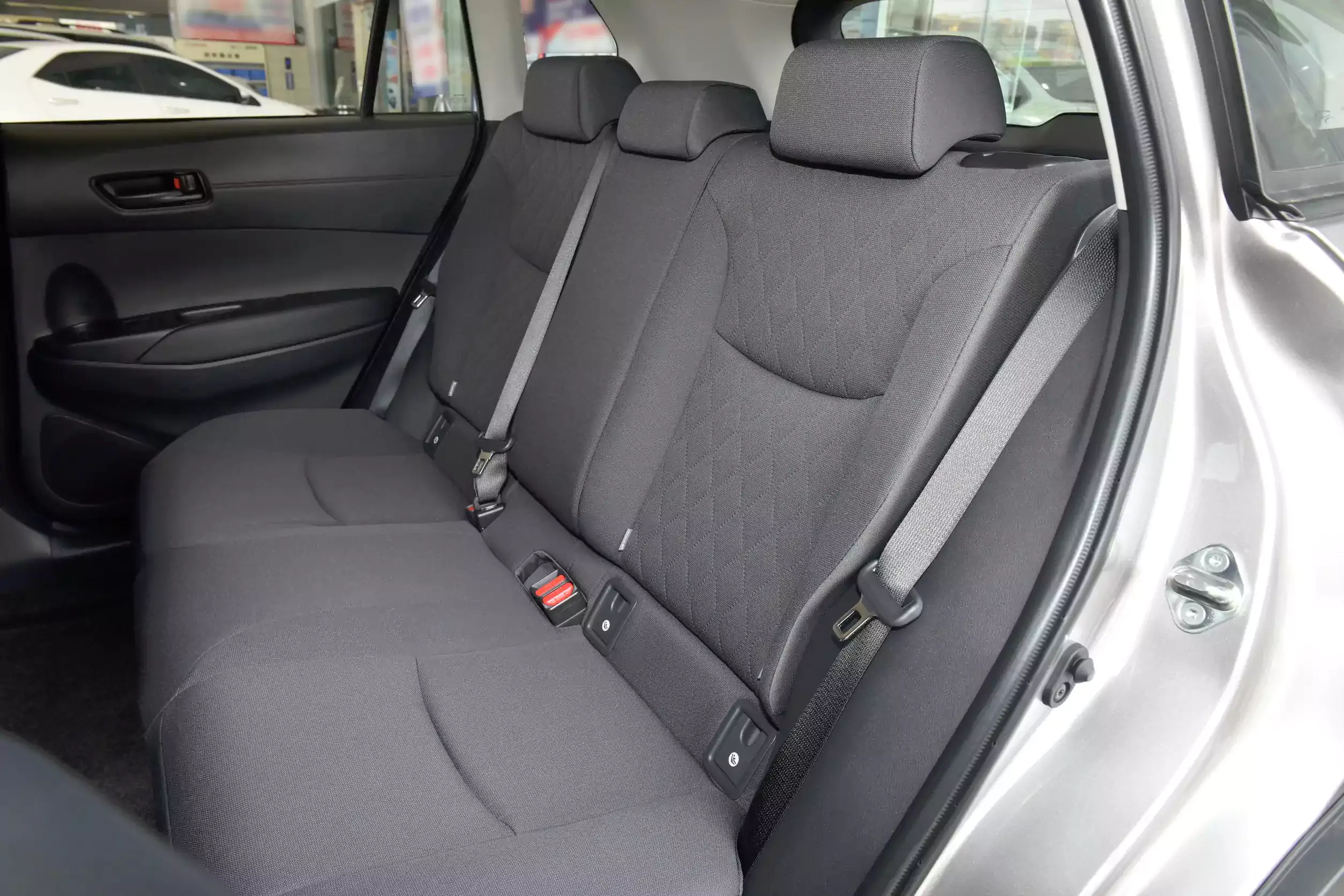 Toyota Corolla Cross 2024 space-2