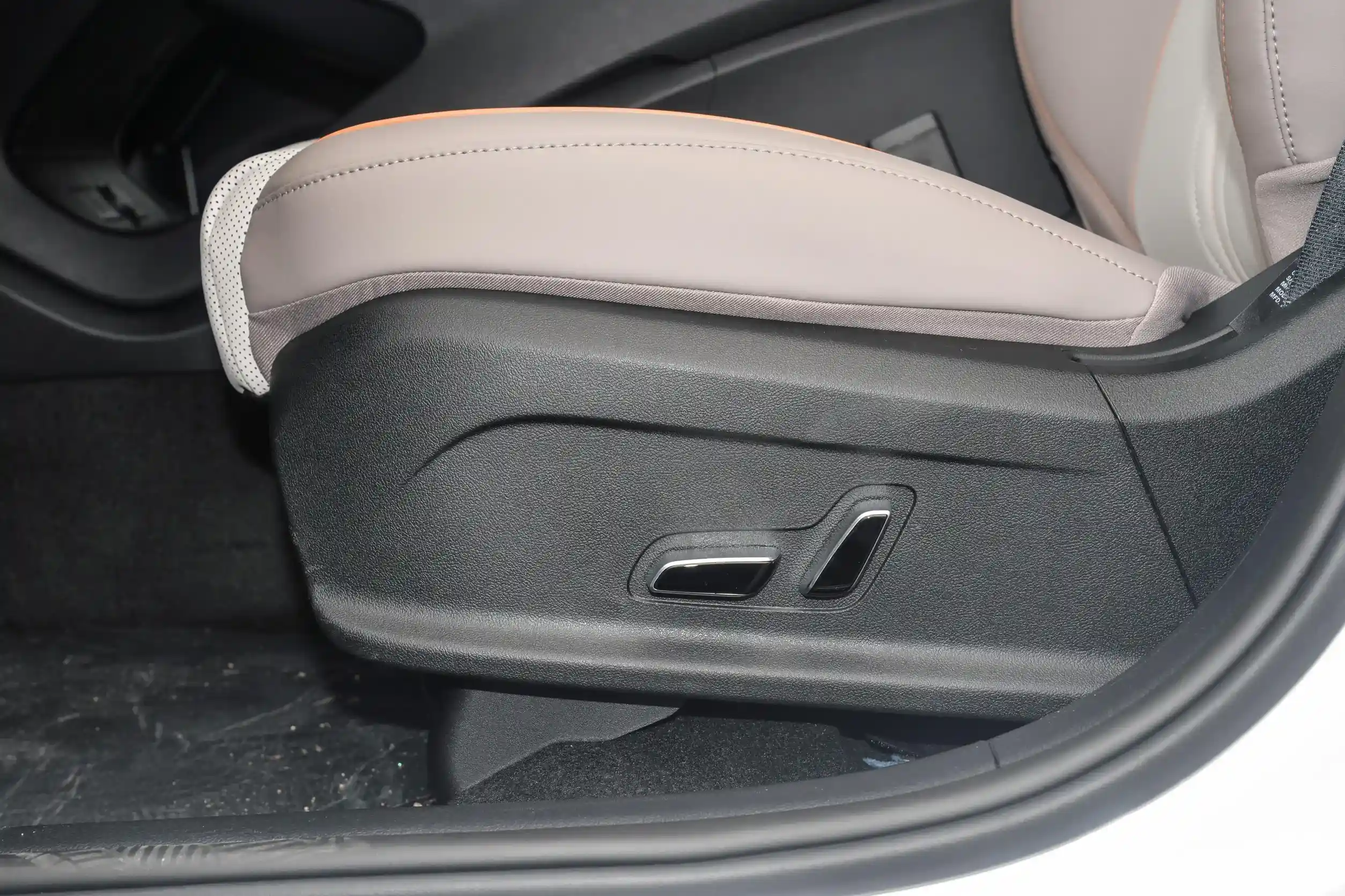 BYD Song Pro DM-i picture (6)