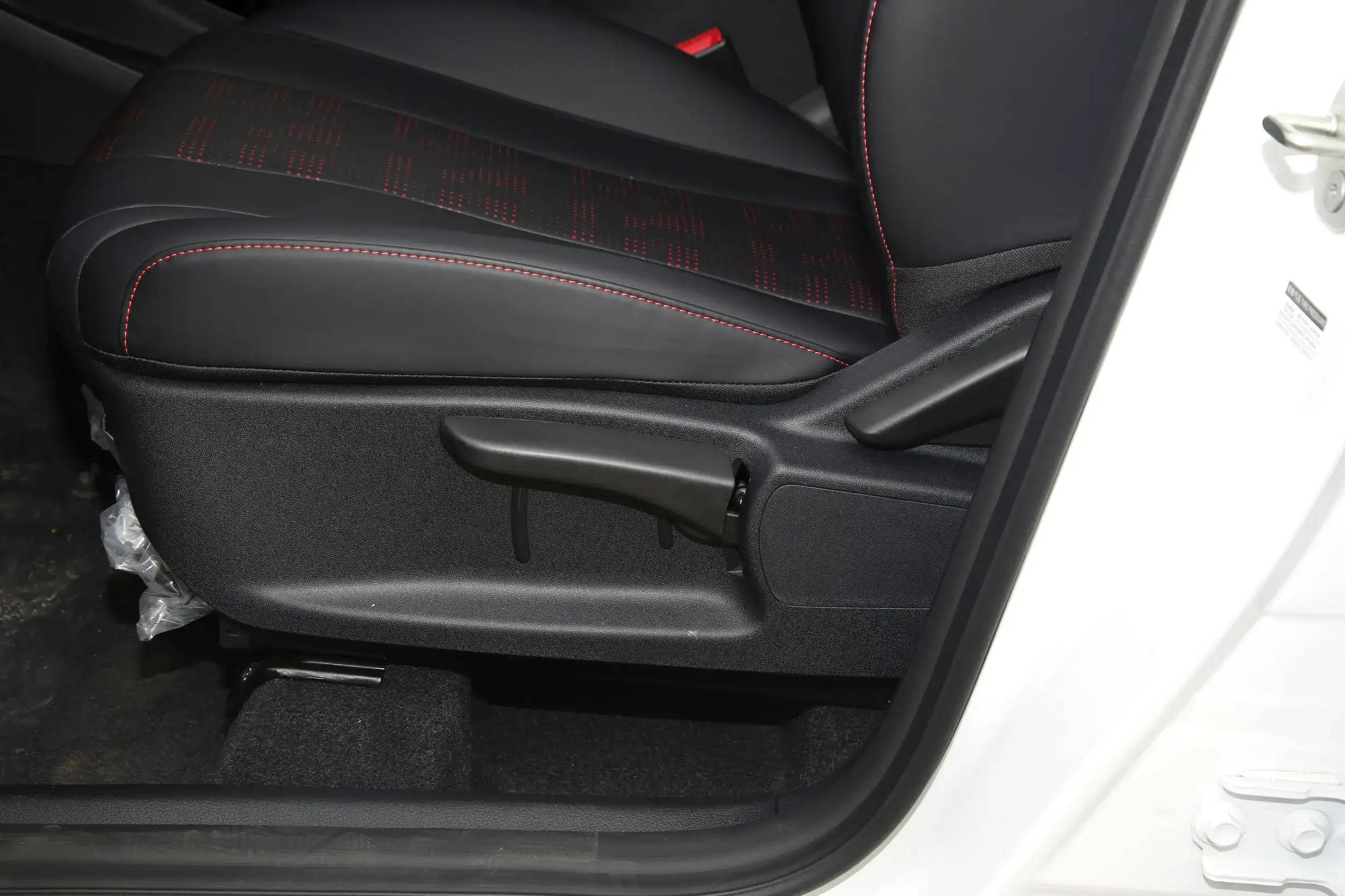 BYD e2 picture (4)