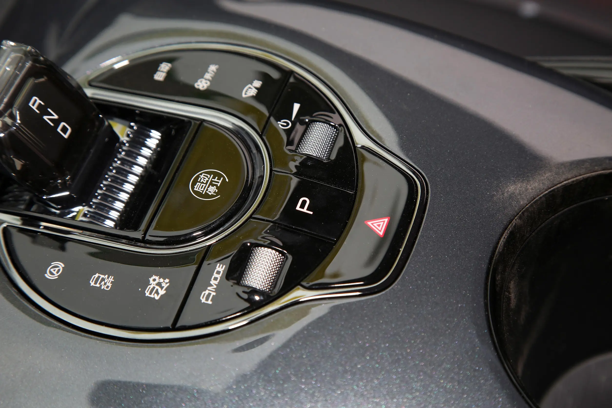 BYD e2 picture (7)