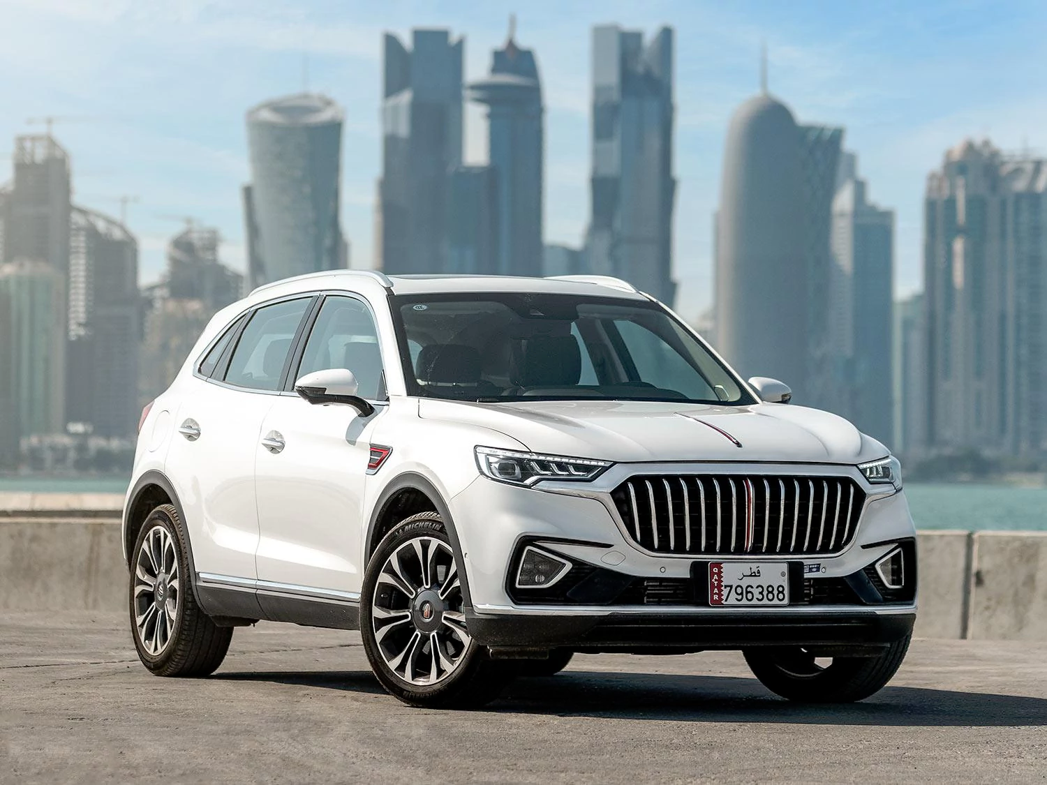 Hongqi HS5 picture