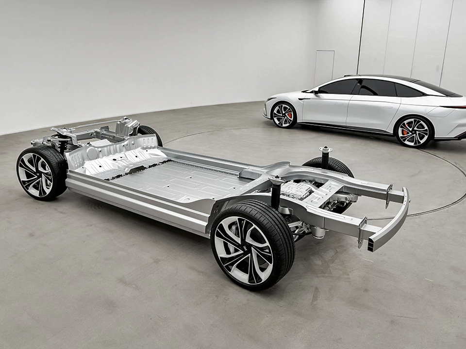 IM Motors chassis architecture