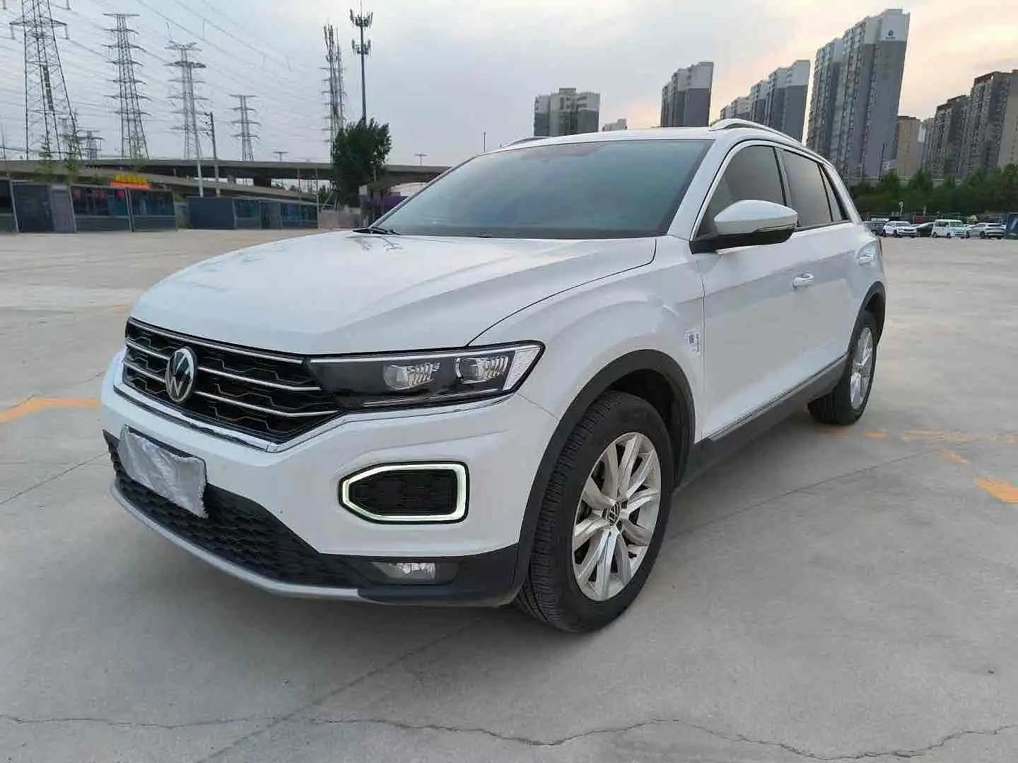 Used Volkswagen T-ROC 2022 (8)