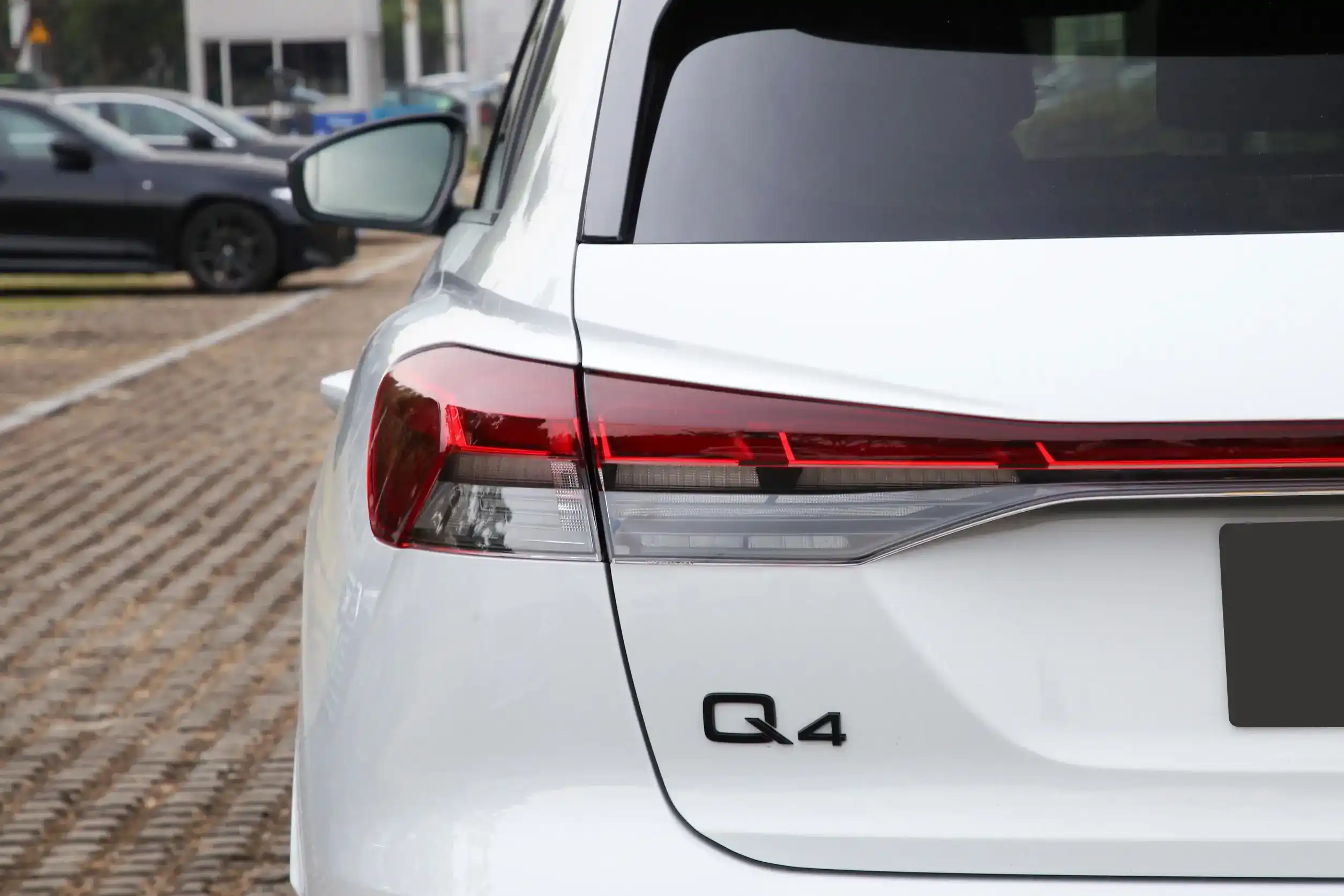 Audi Q4 e-tron picture (10)