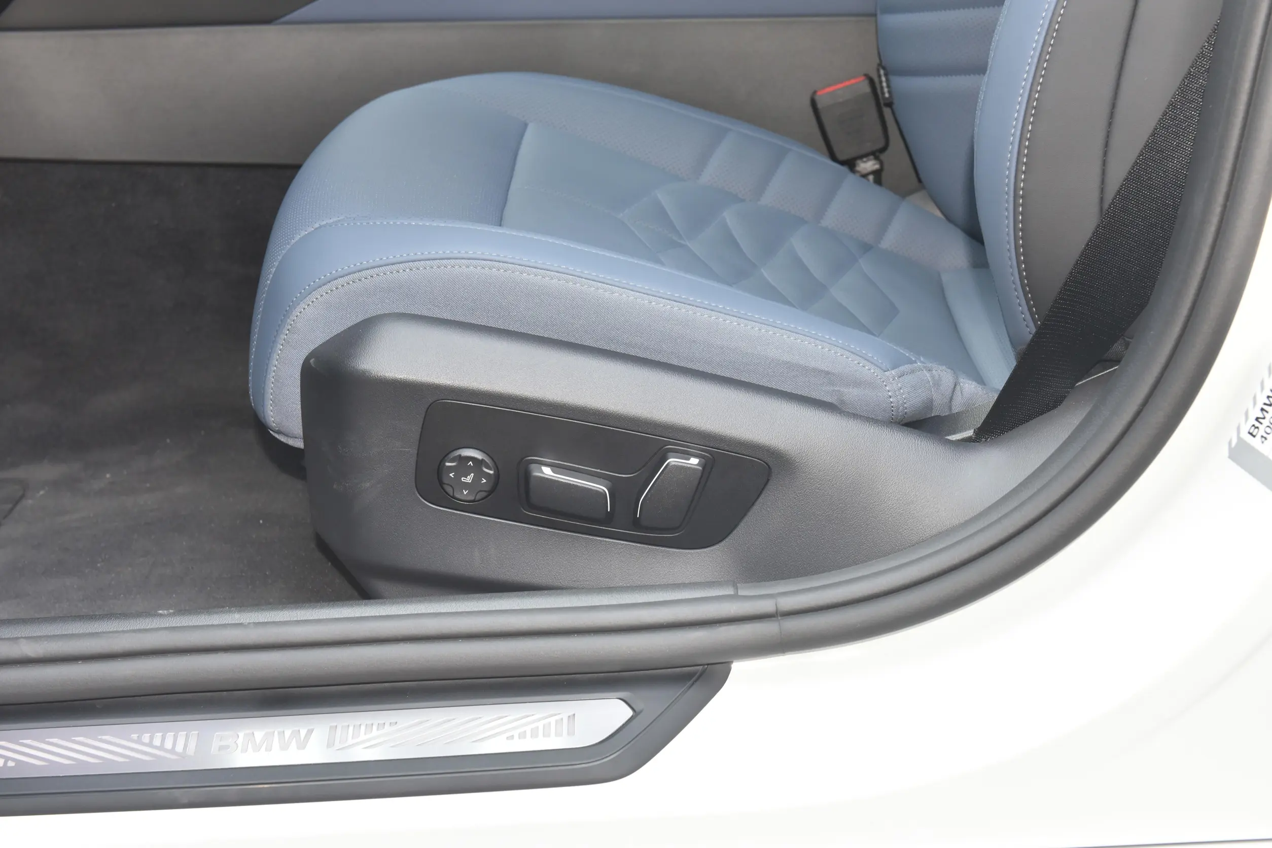 BMW i5 picture (6)