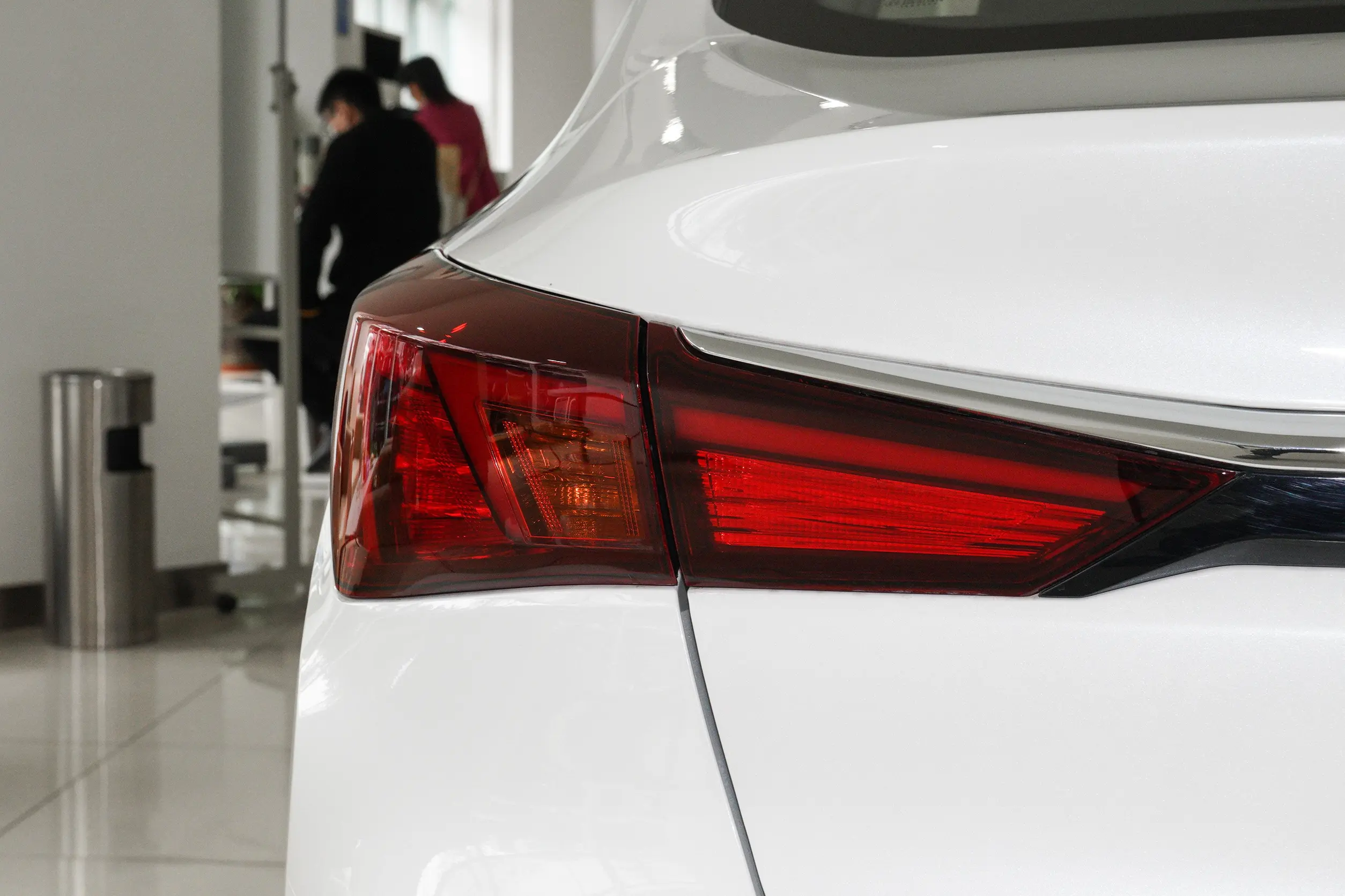Changan EADO EV picture (1)