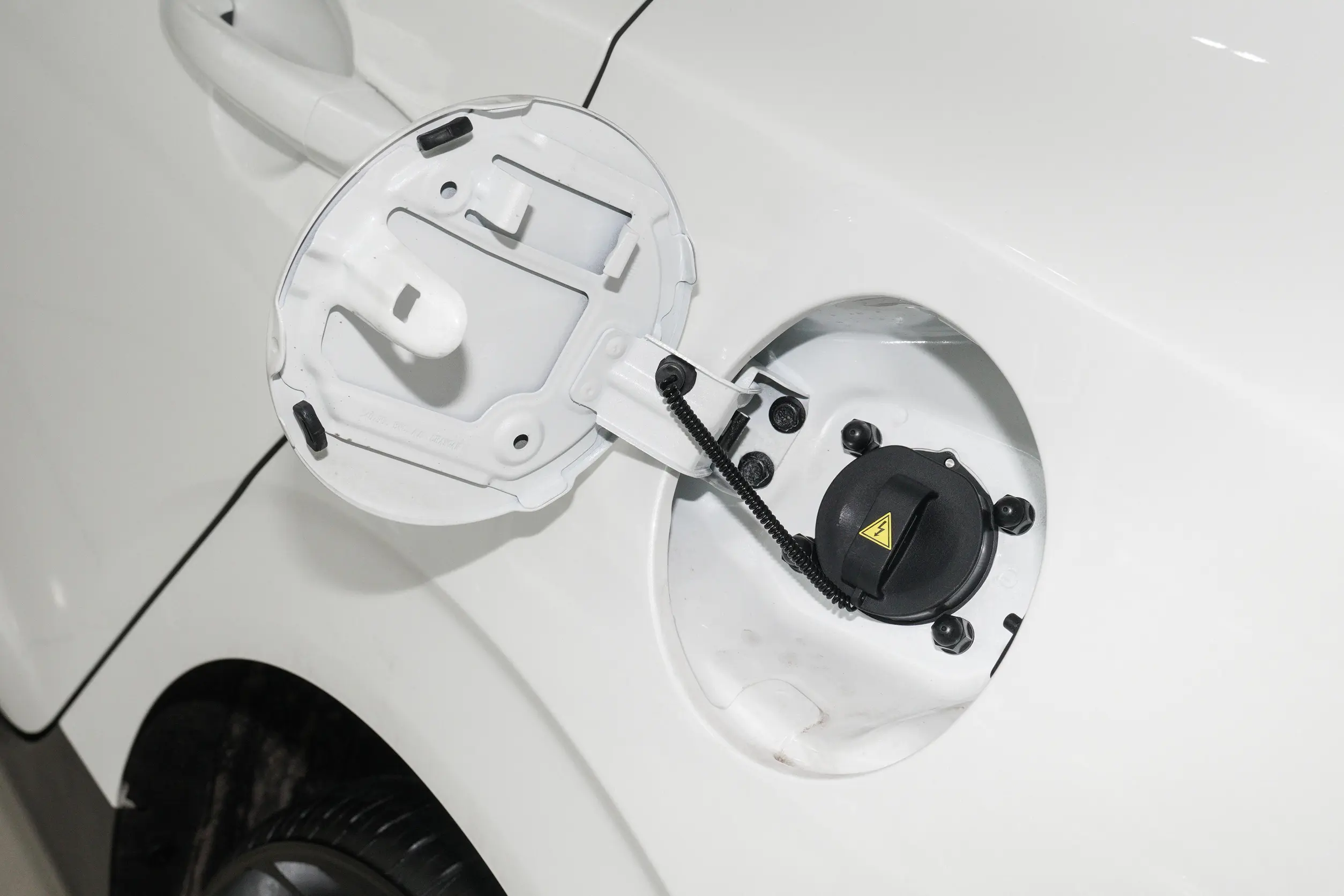 Changan EADO EV picture (2)