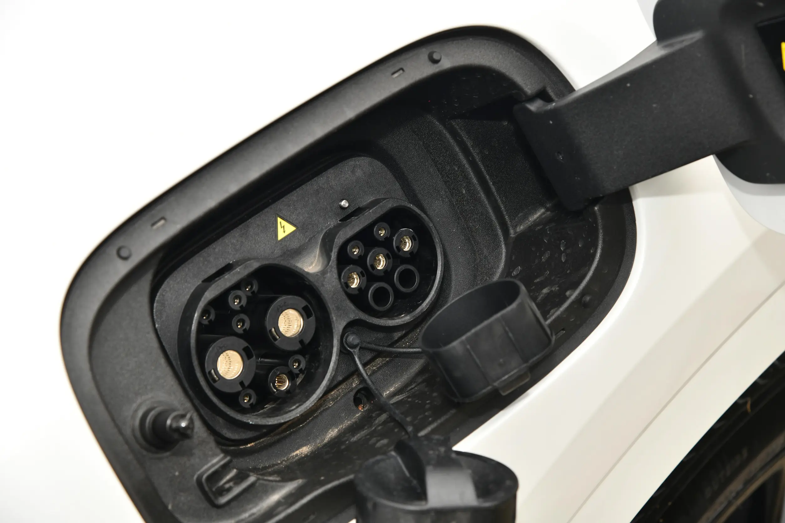 Changan NEVO A07 picture (1)