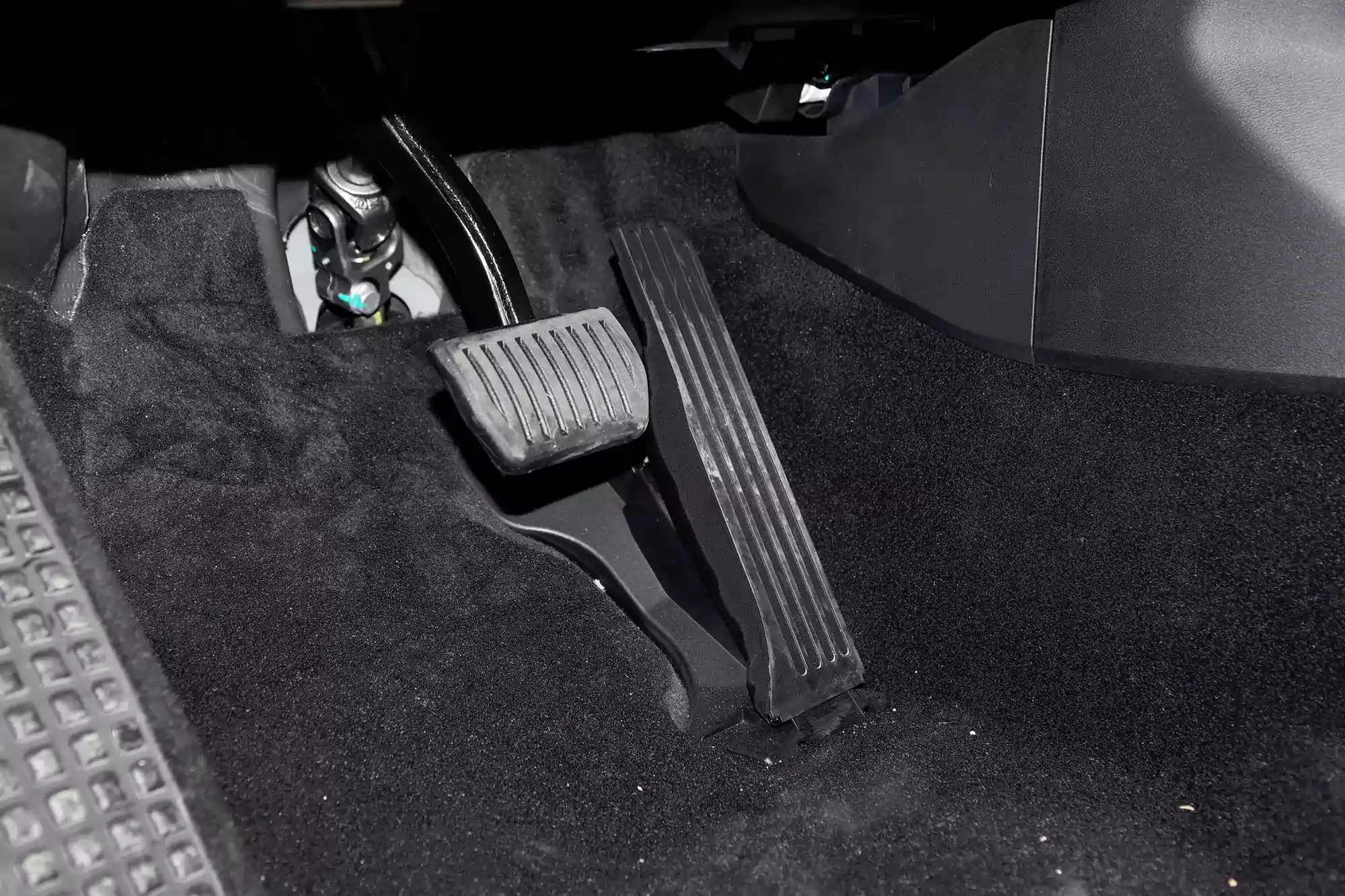 Geely Emgrand L HiP picture (1)