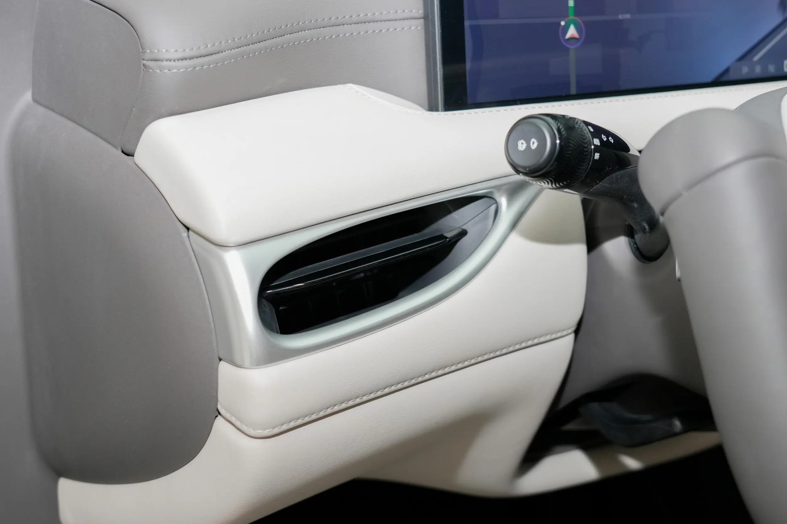 IM Motors L6 picture (3)