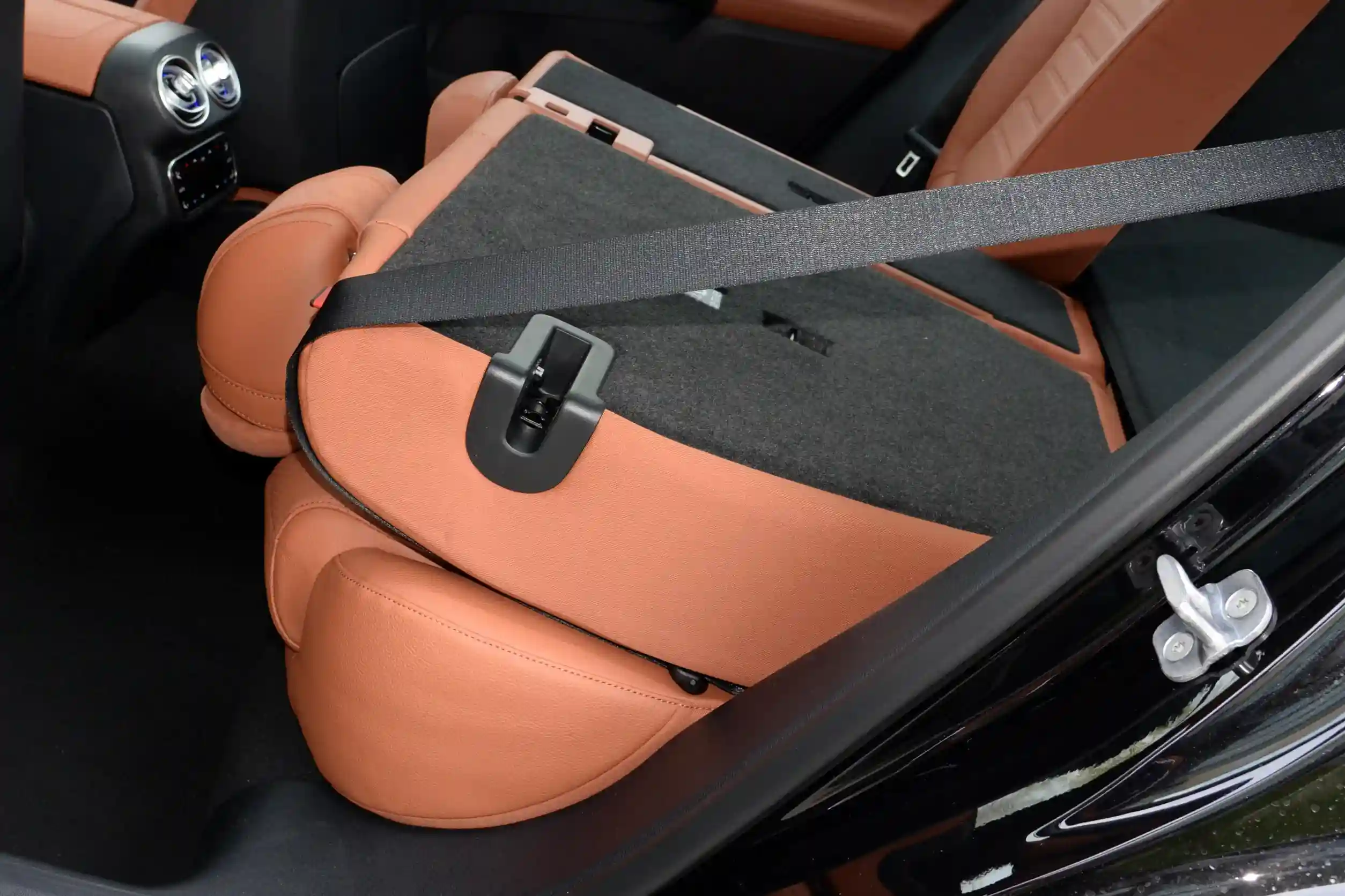 Mercedes-Benz GLC picture (5)