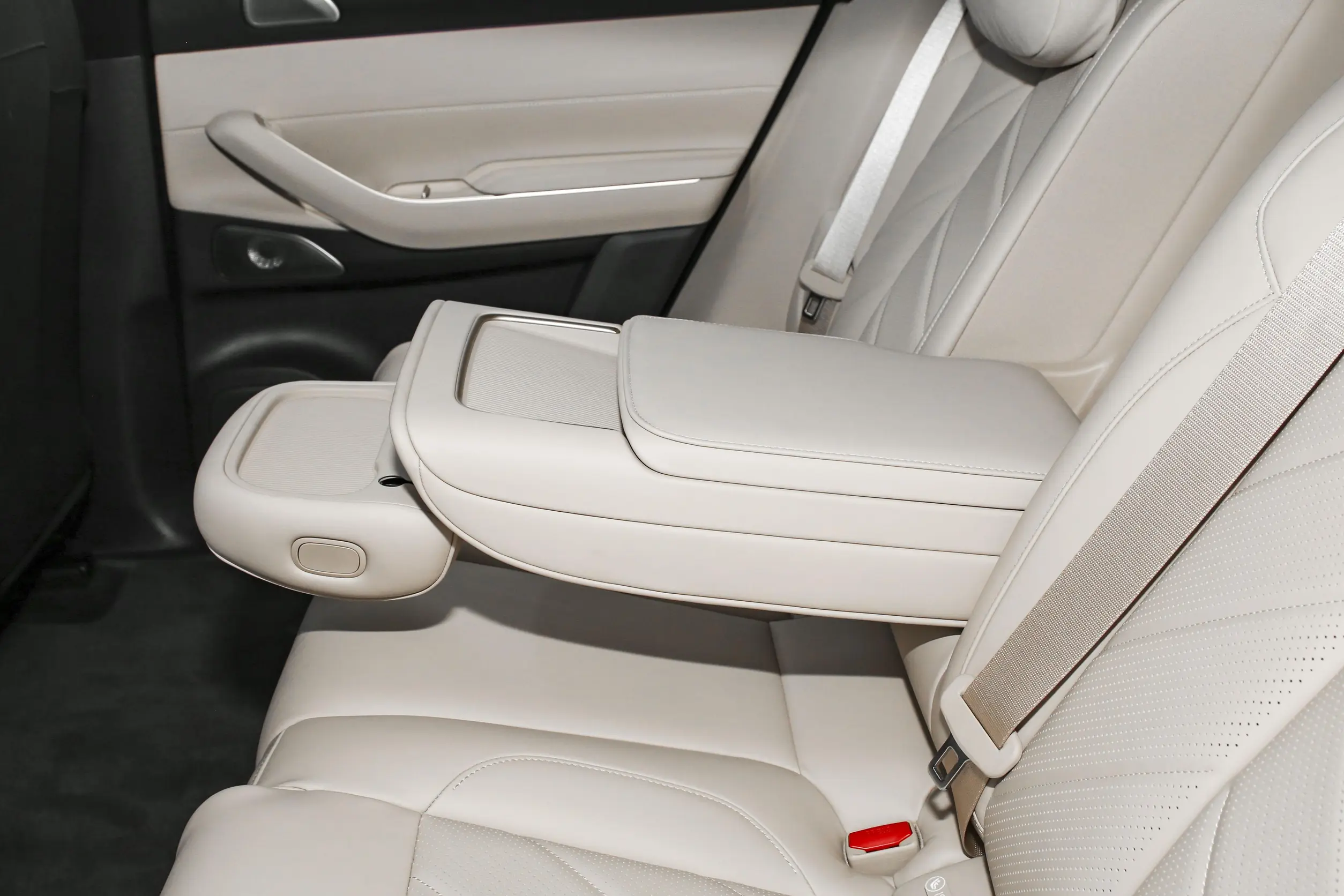 NIO EC7 picture (5)