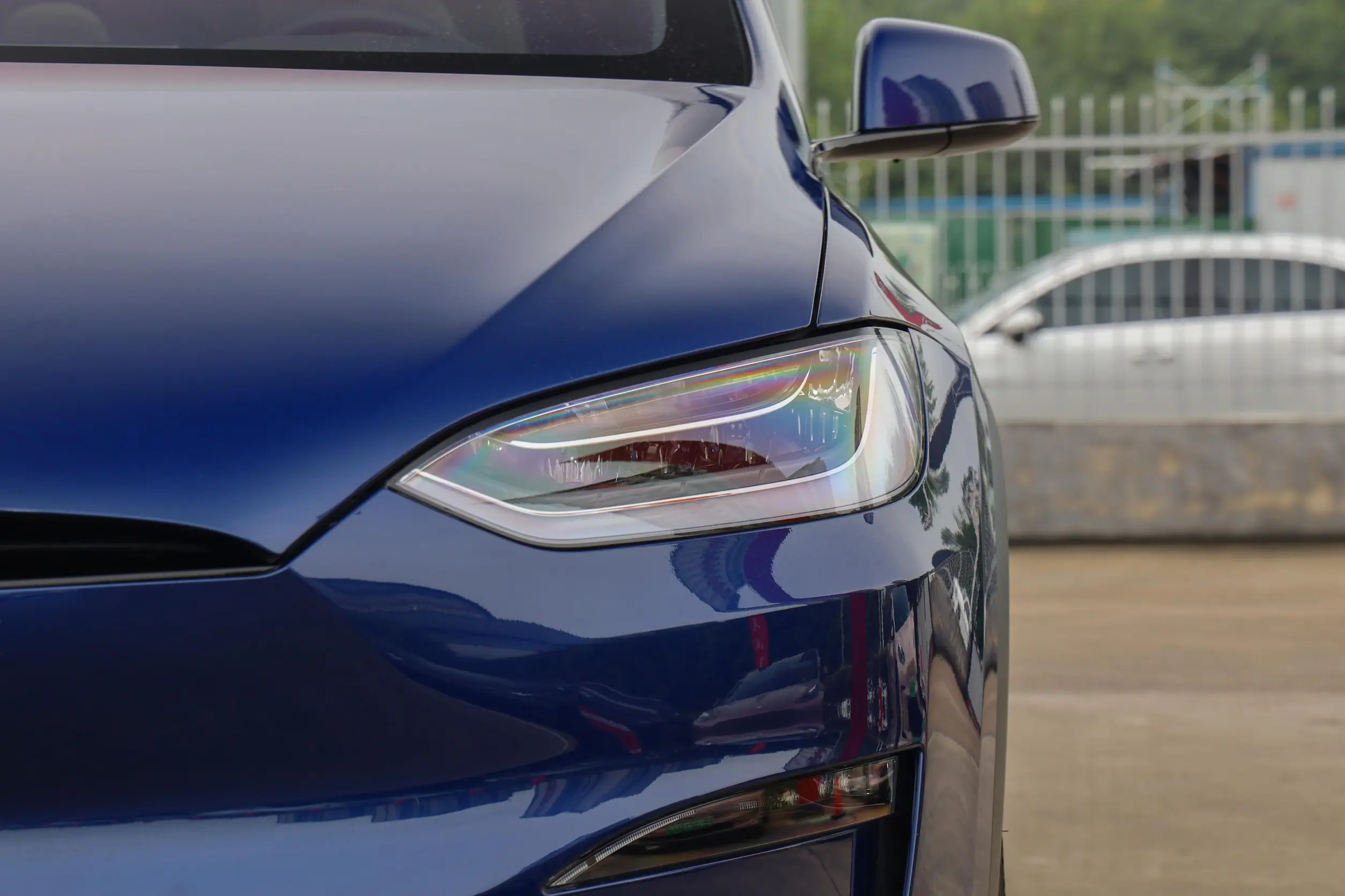 Tesla Model X picture (3)
