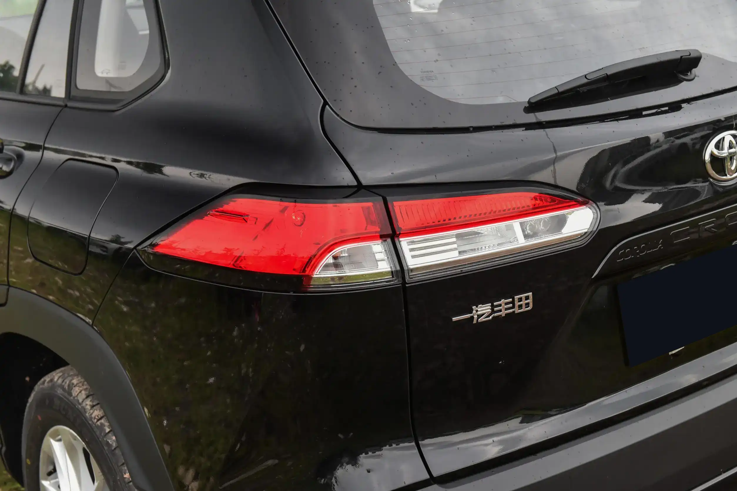 Toyota Corolla Cross picture (1)