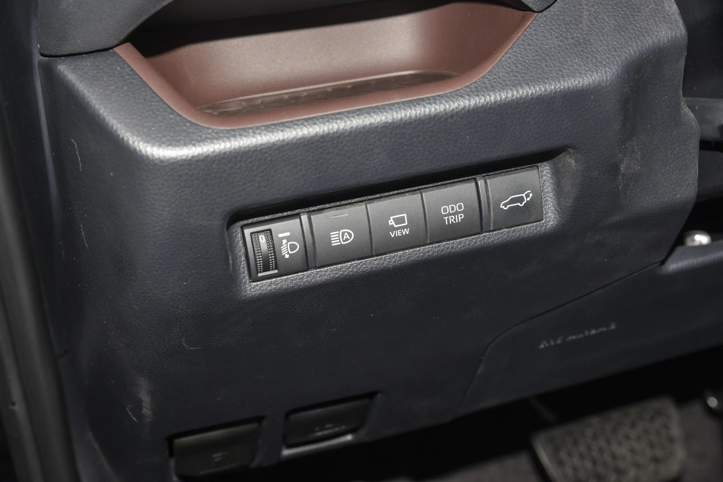 Toyota RAV4 picture (1)
