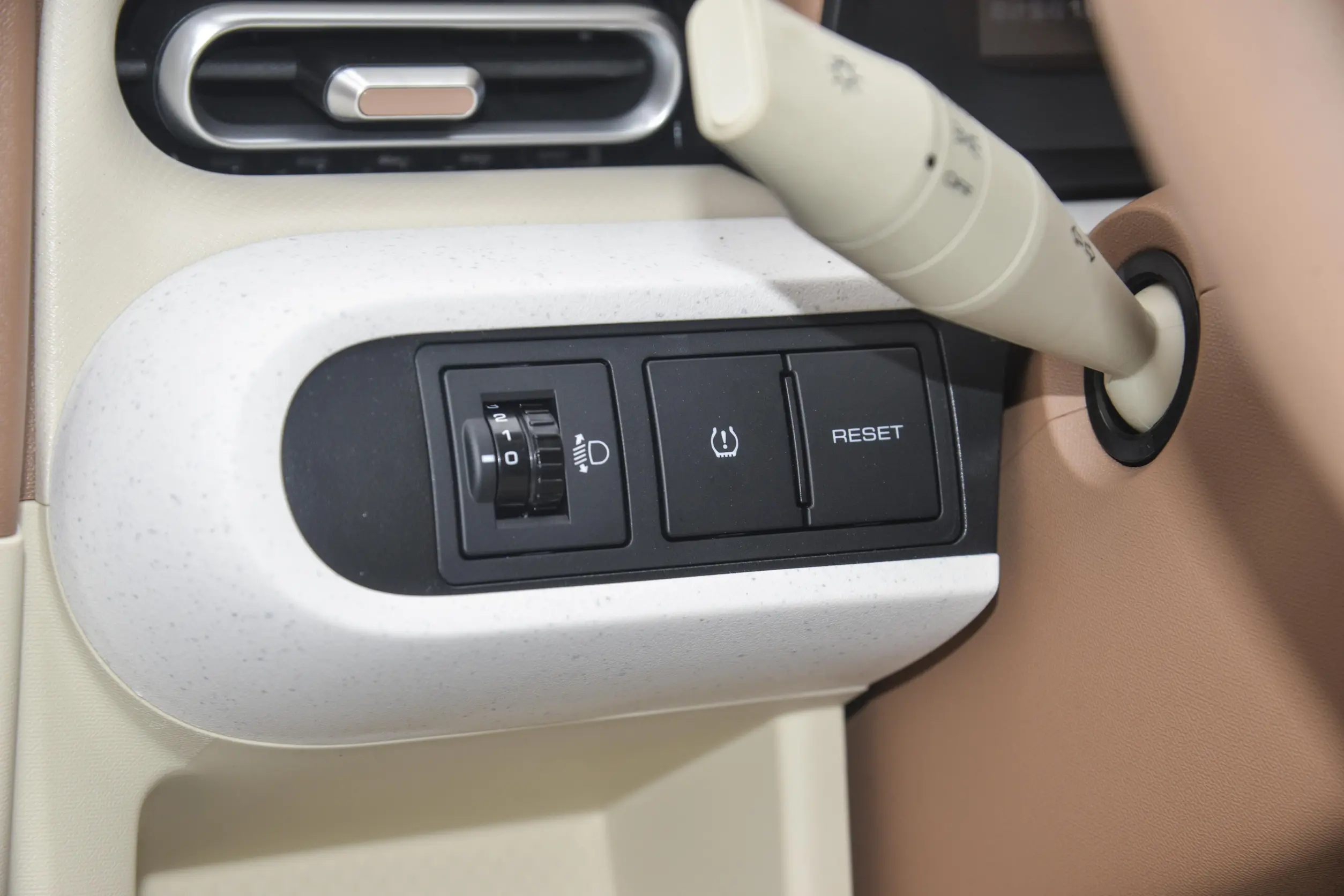 Wuling Hongguang MINI EV picture (16)