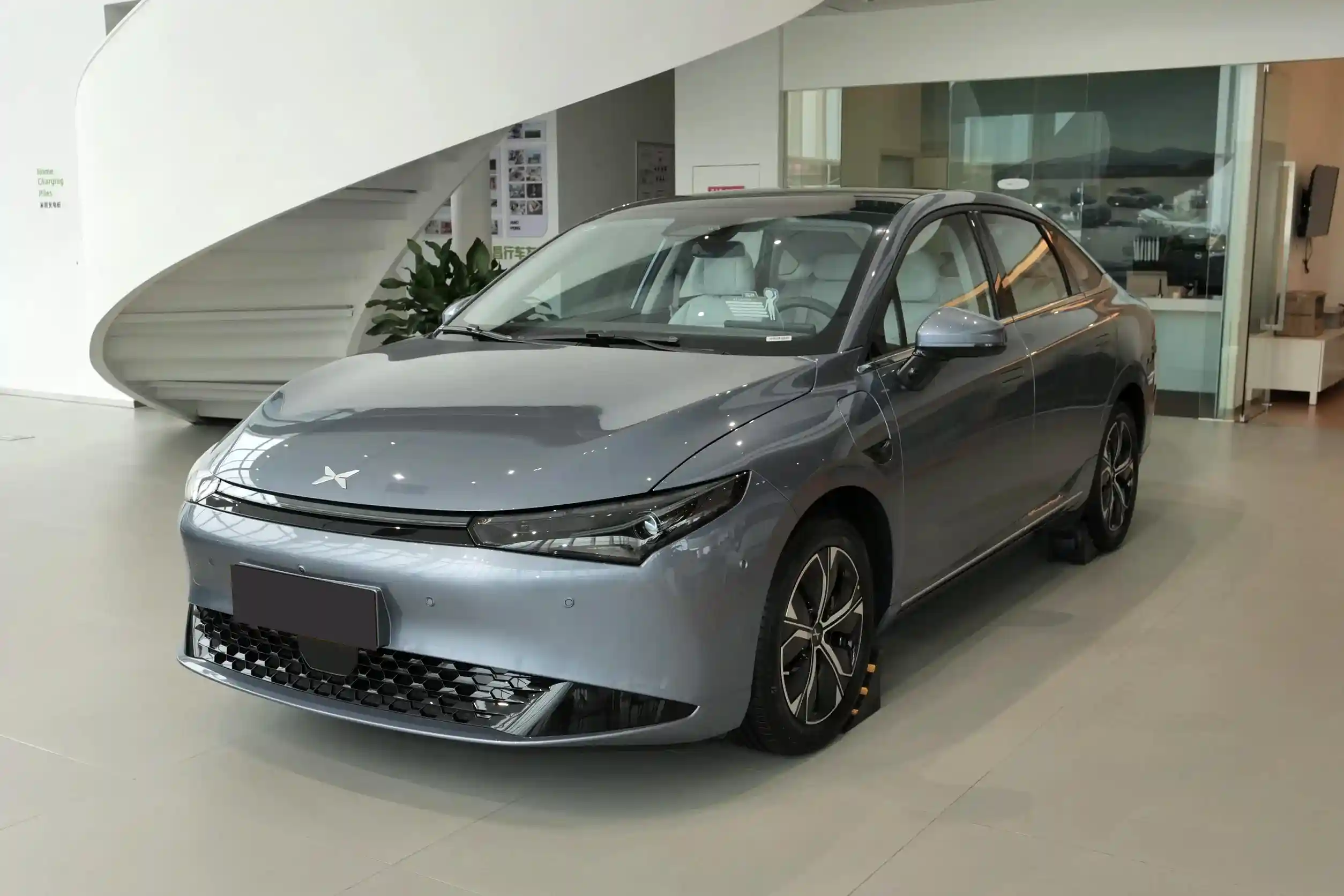 Xpeng P5 picture (11)