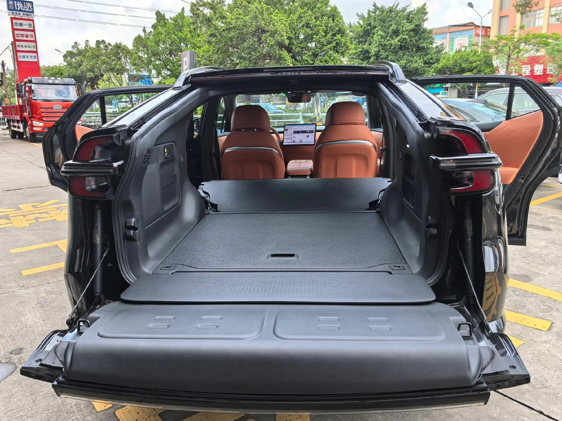 Changan Qiyuan E07 becomes a pickup truck