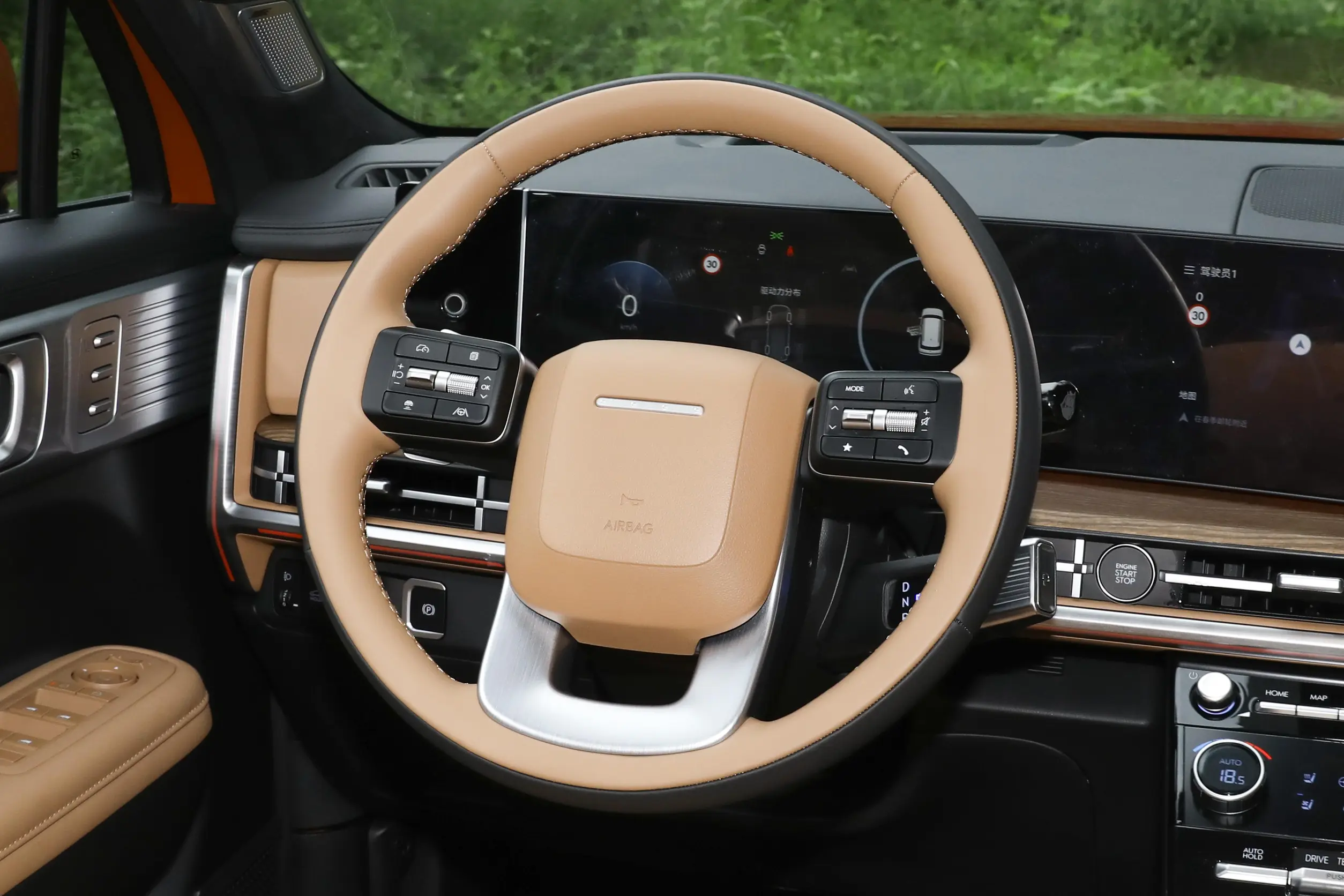 Hyundai Santa Fe 2024 interior-2
