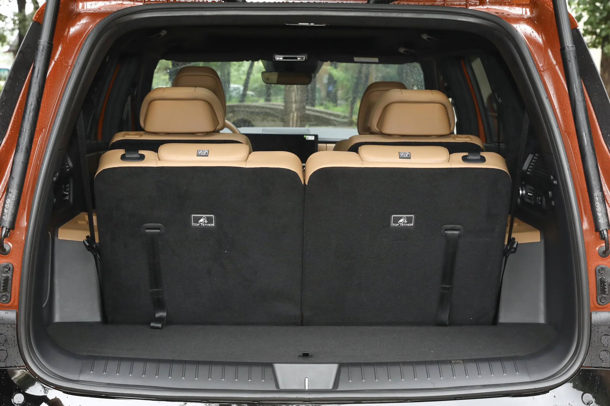 Hyundai Santa Fe 2024 space-4