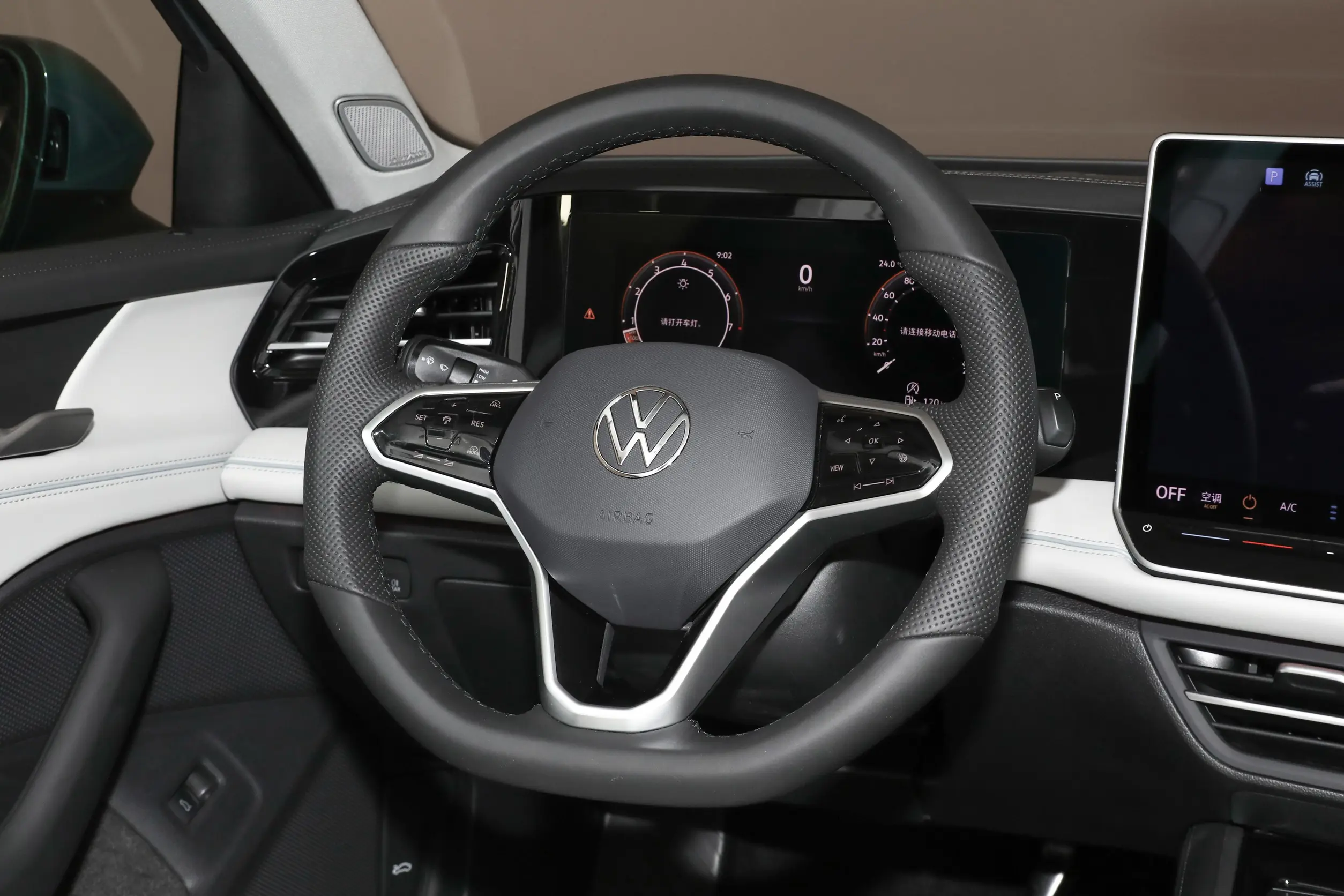 Volkswagen Magotan 2024 interior-2