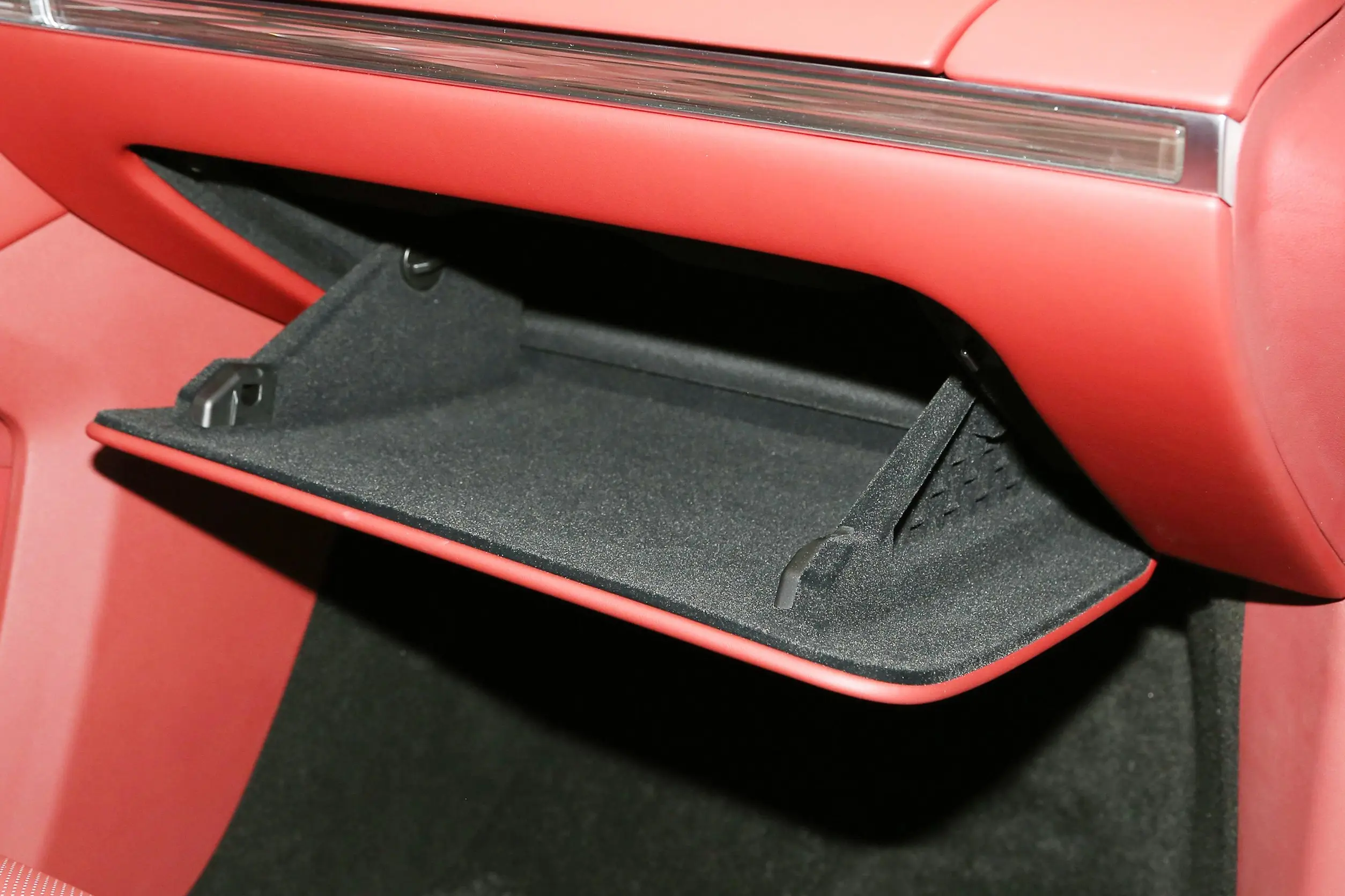 Luxeed R7 2024 interior-4