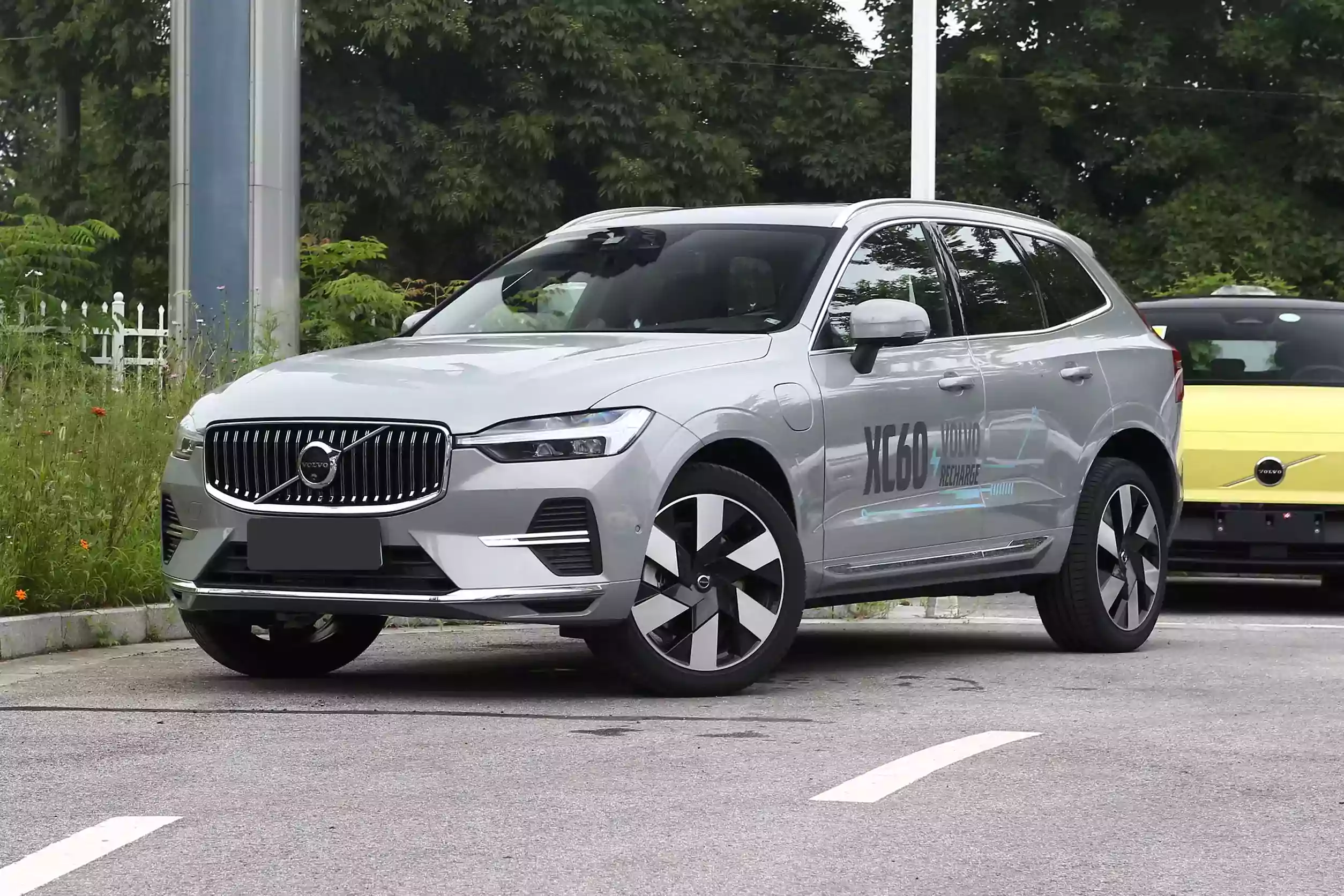 Volvo XC60 PHEV 2025 picture (10)