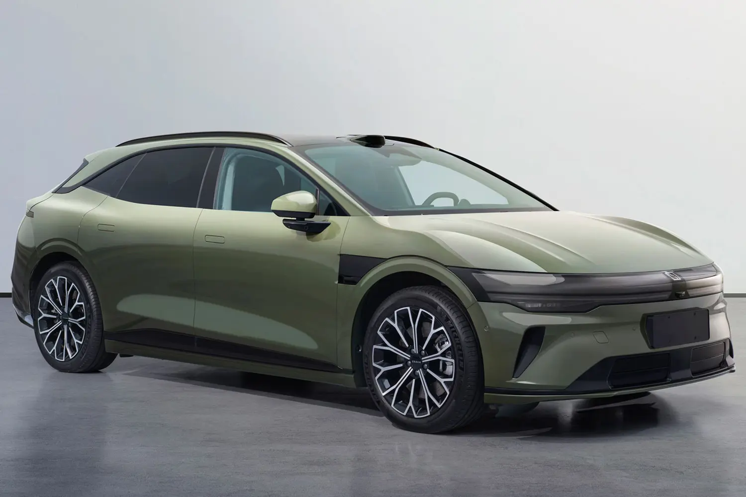 ZEEKR 007 GT