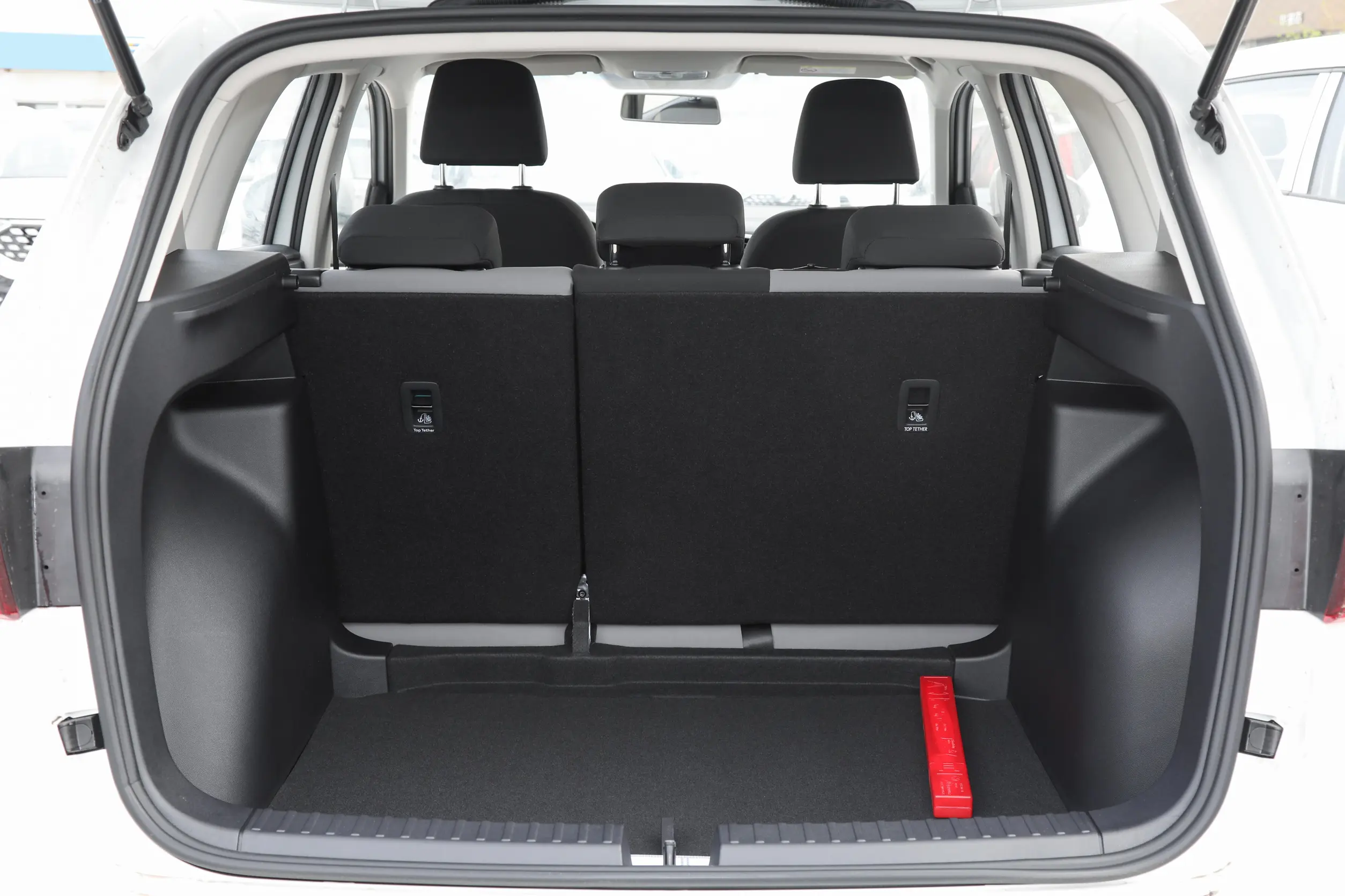 Jetta-VS5-12